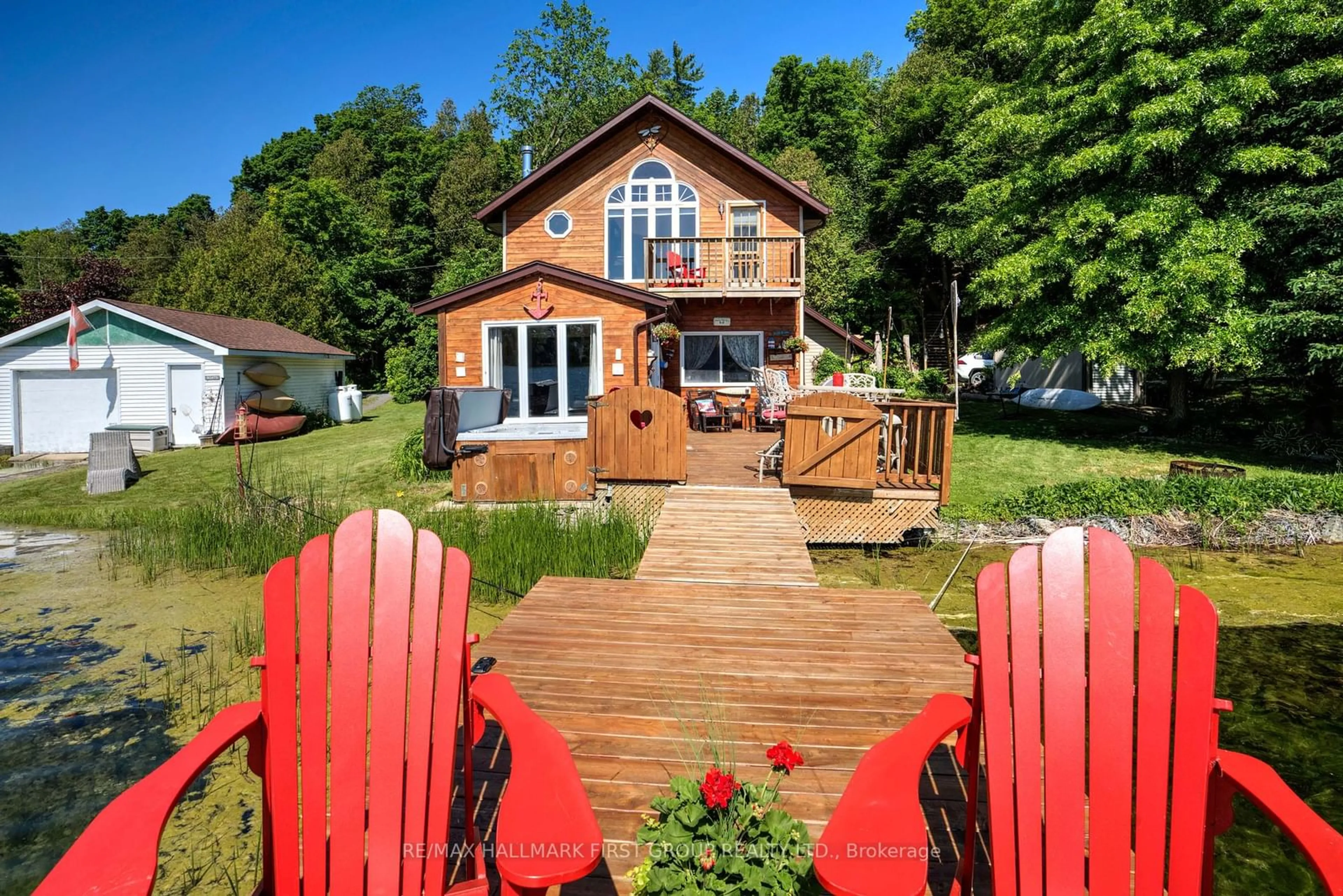 Cottage for 3340 Loughborough Dr, Kingston Ontario K0H 1M0