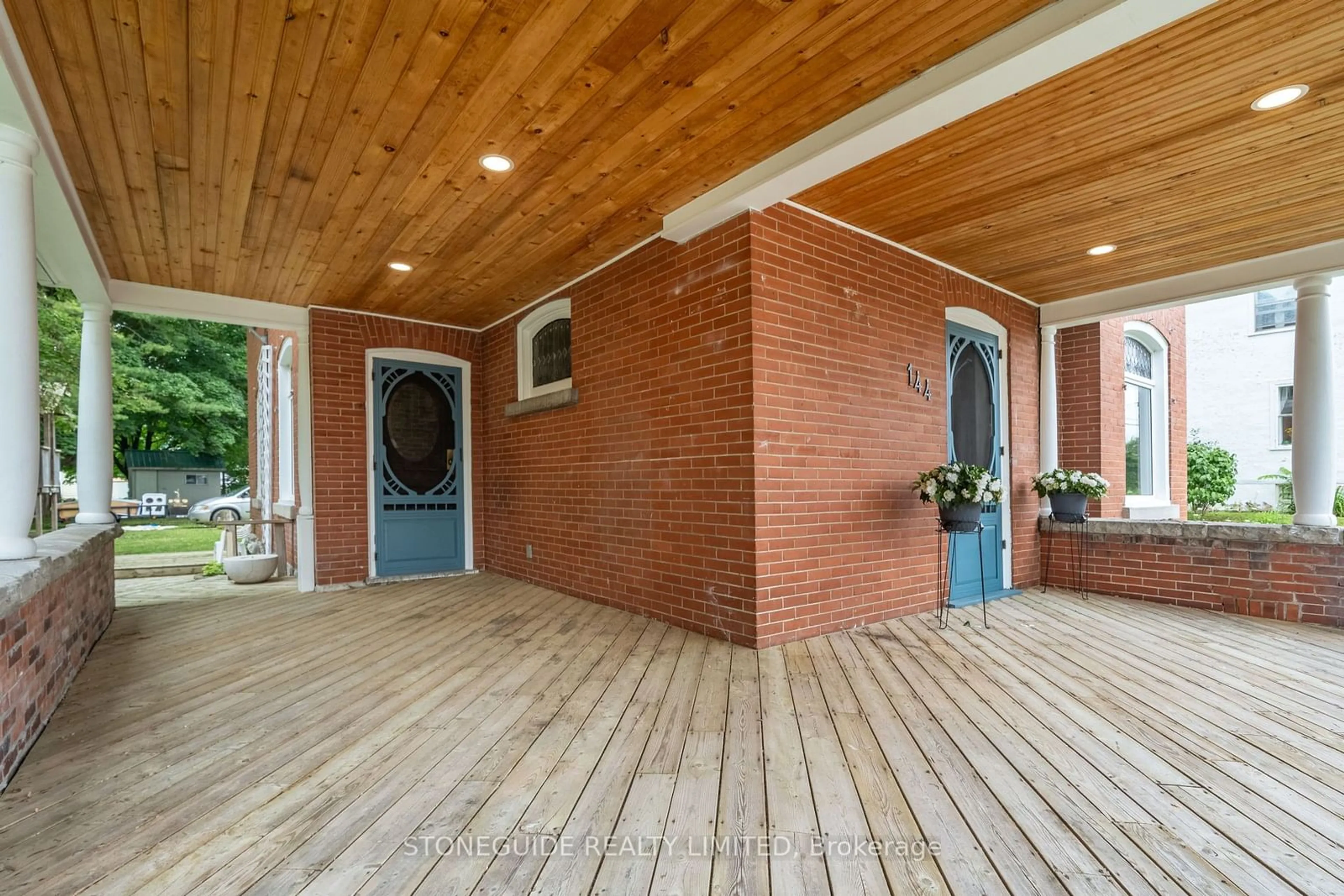 Indoor foyer for 144 Queen St, Trent Hills Ontario K0L 1L0