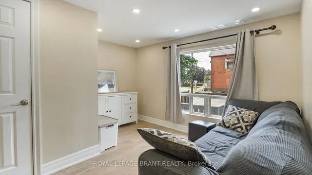 Additional property image - 33 Highland Ave