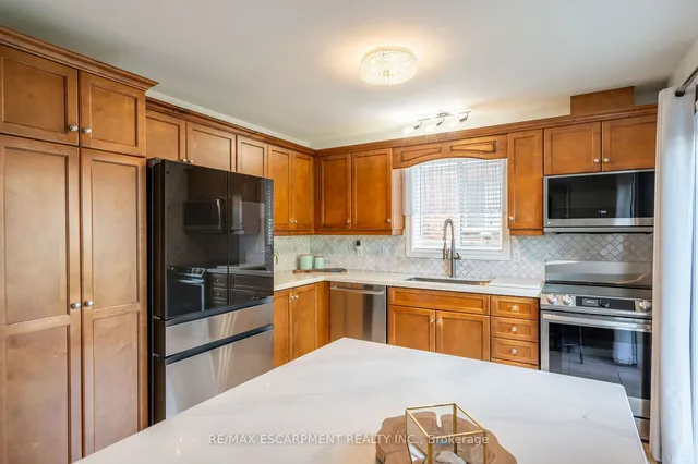 Additional property image - 39 Wilbur Dr