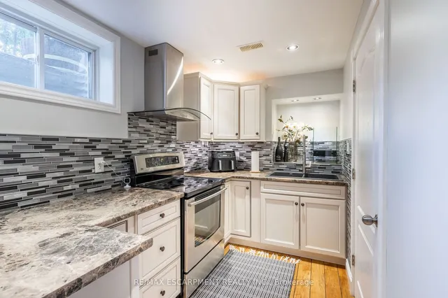 Additional property image - 39 Wilbur Dr