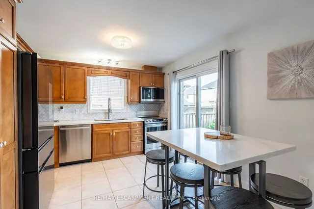 Additional property image - 39 Wilbur Dr