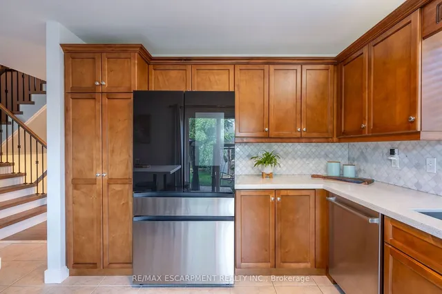 Additional property image - 39 Wilbur Dr