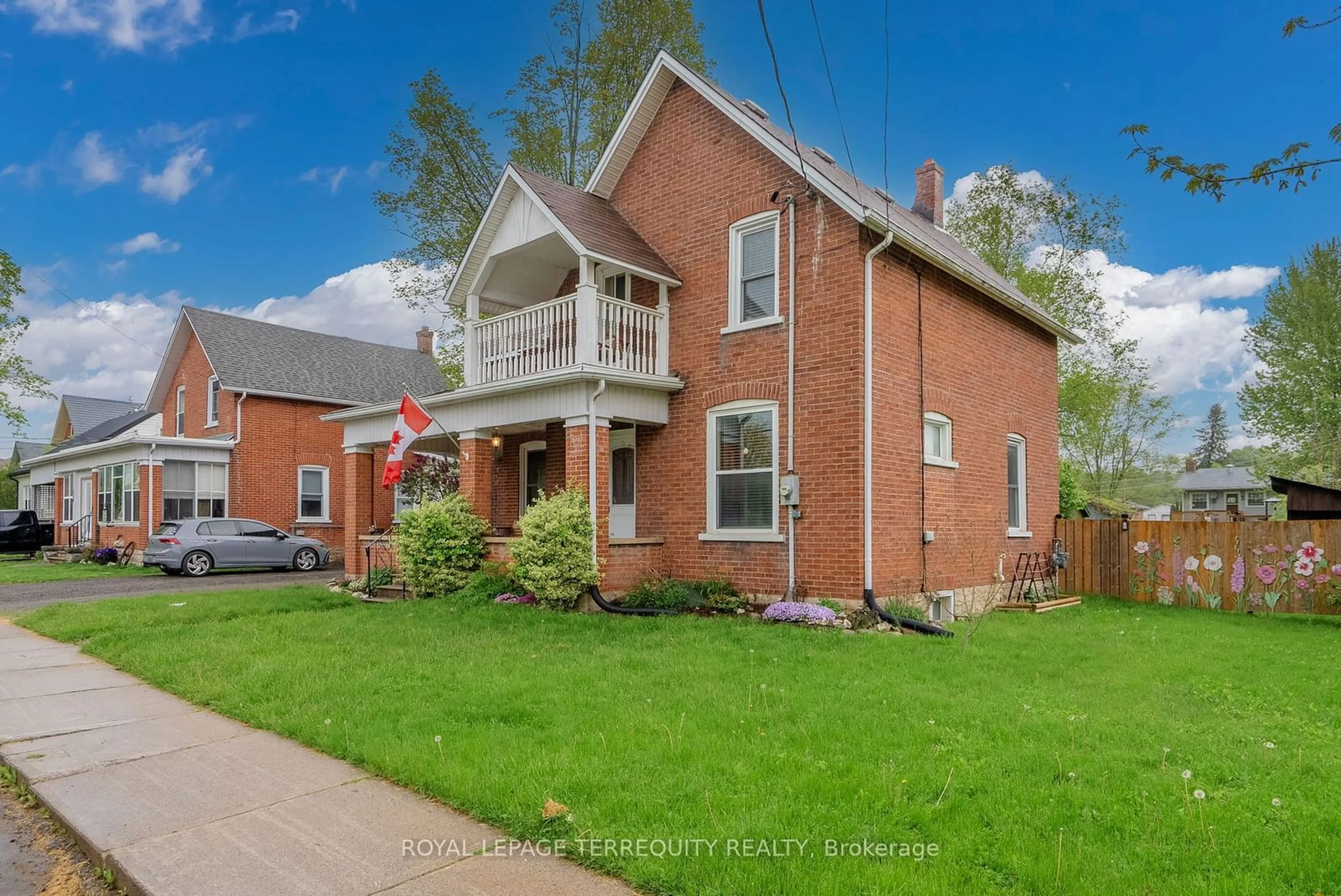 Frontside or backside of a home for 341 Arthur St, Tweed Ontario K0K 3J0