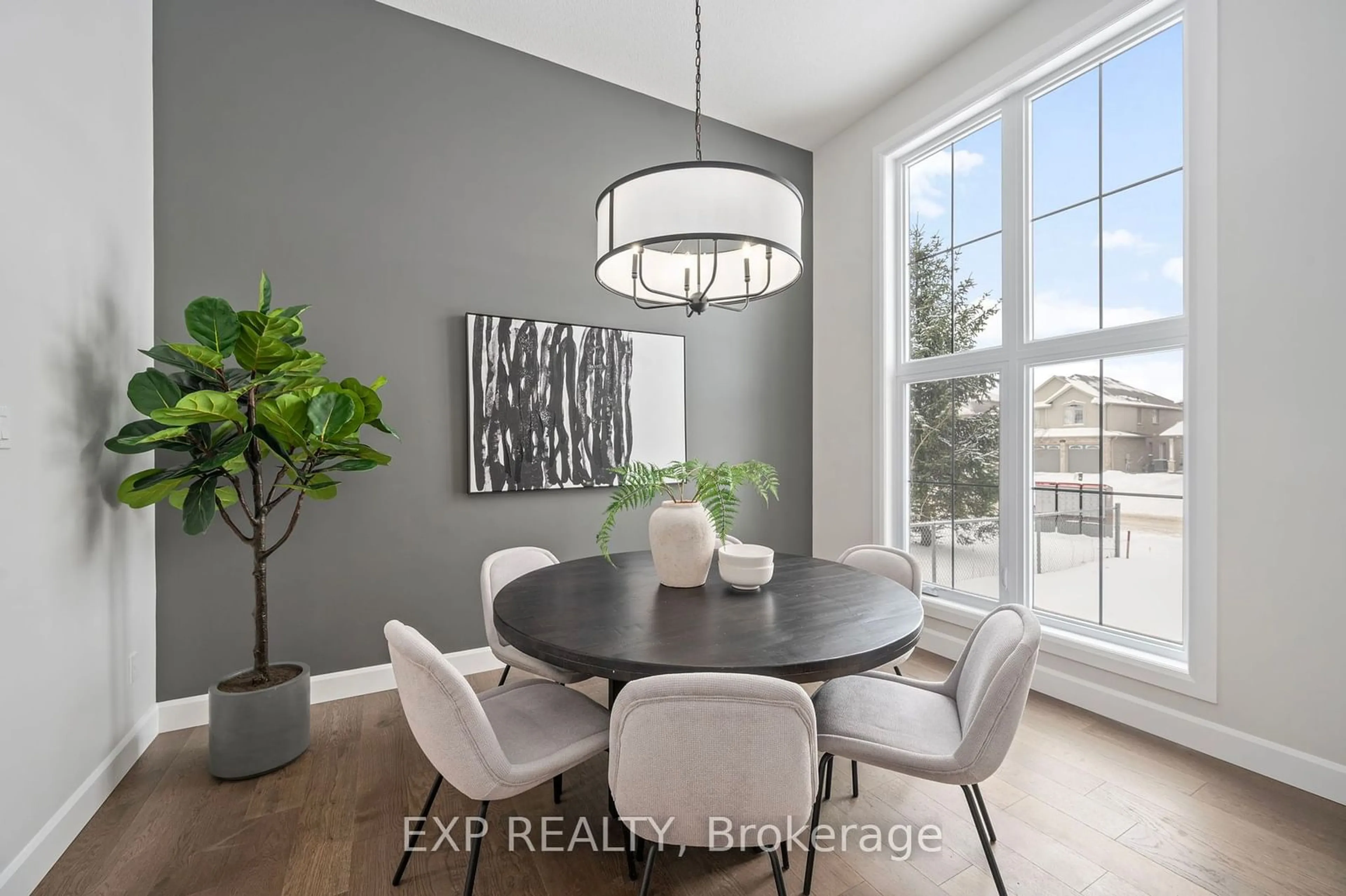 Dining room, wood floors, mountain for 2060 WICKERSON Rd, London Ontario N6K 5C4