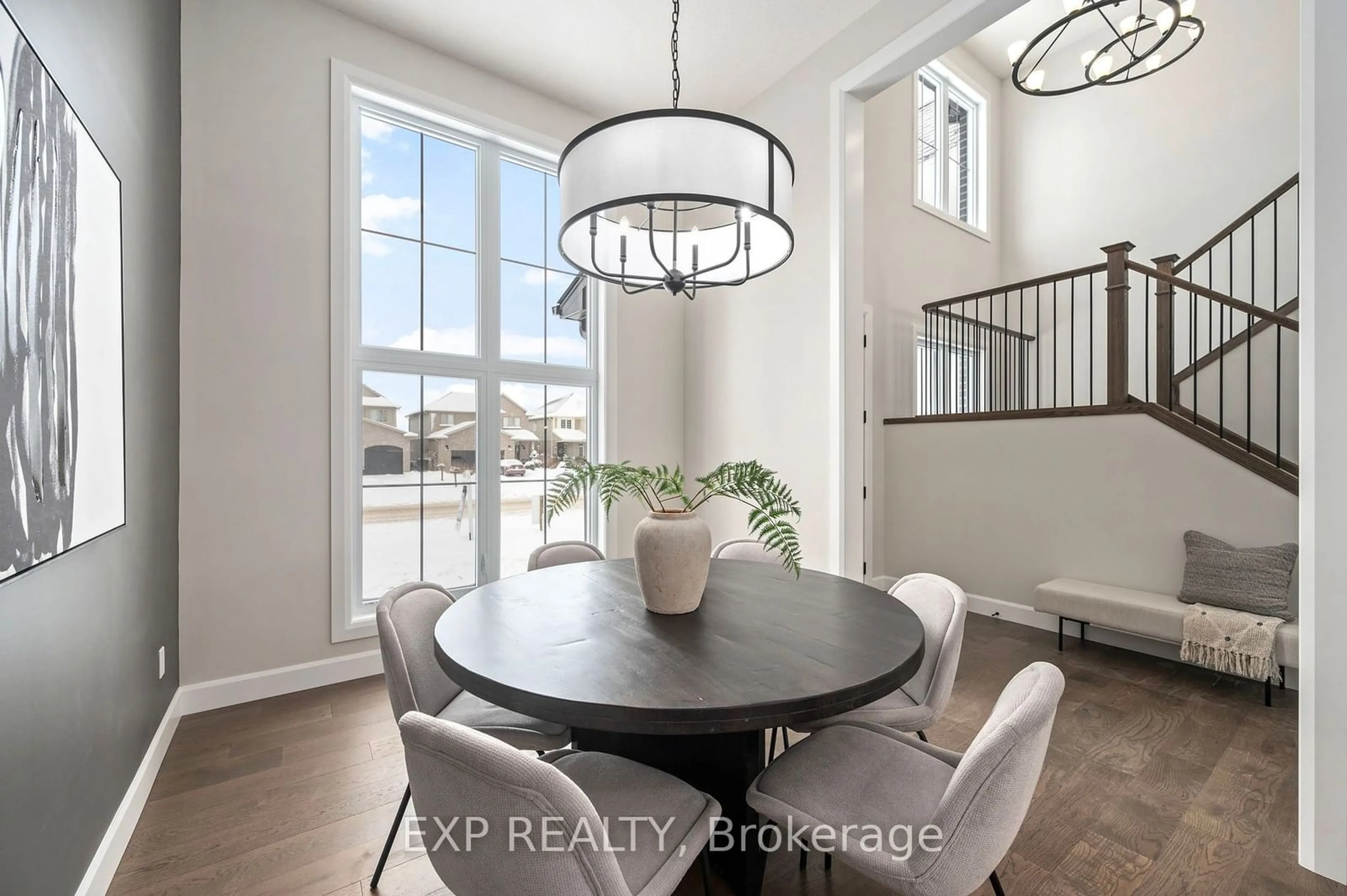 Dining room, wood floors, cottage for 2060 WICKERSON Rd, London Ontario N6K 5C4