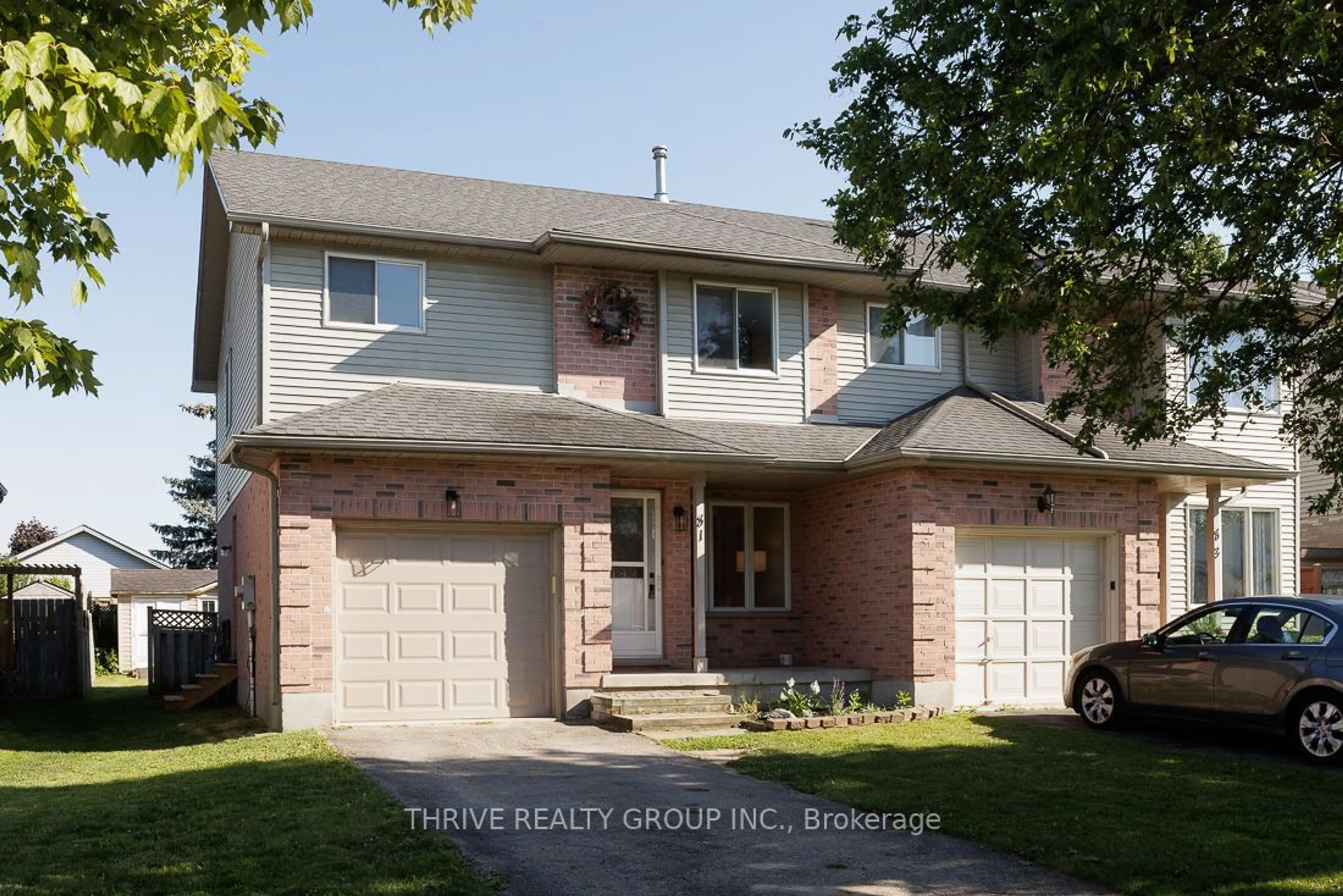 Frontside or backside of a home for 81 Sunrise Cres, London Ontario N5V 4V8