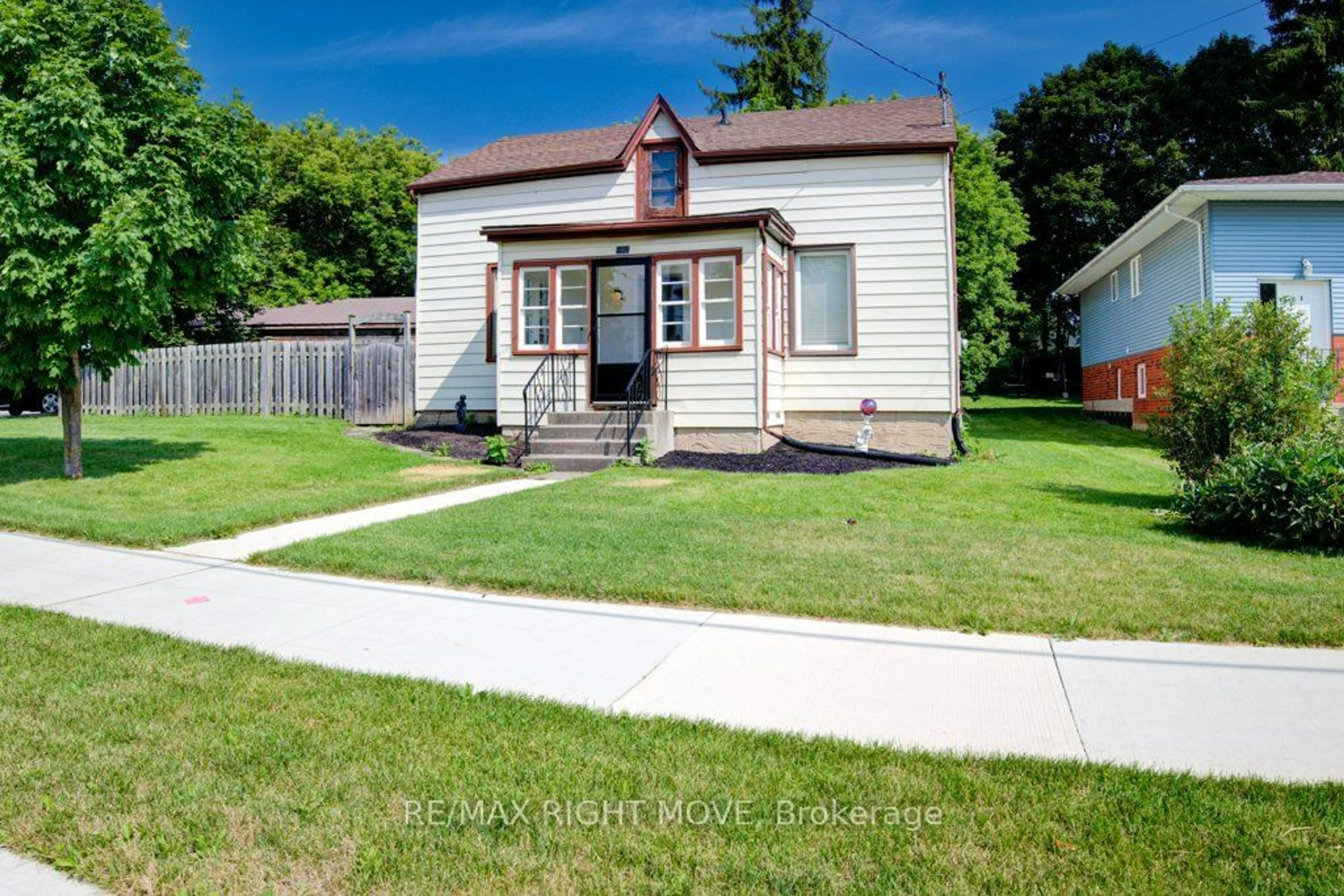 Frontside or backside of a home, cottage for 98 Snyder's Rd, Wilmot Ontario N3A 2V6