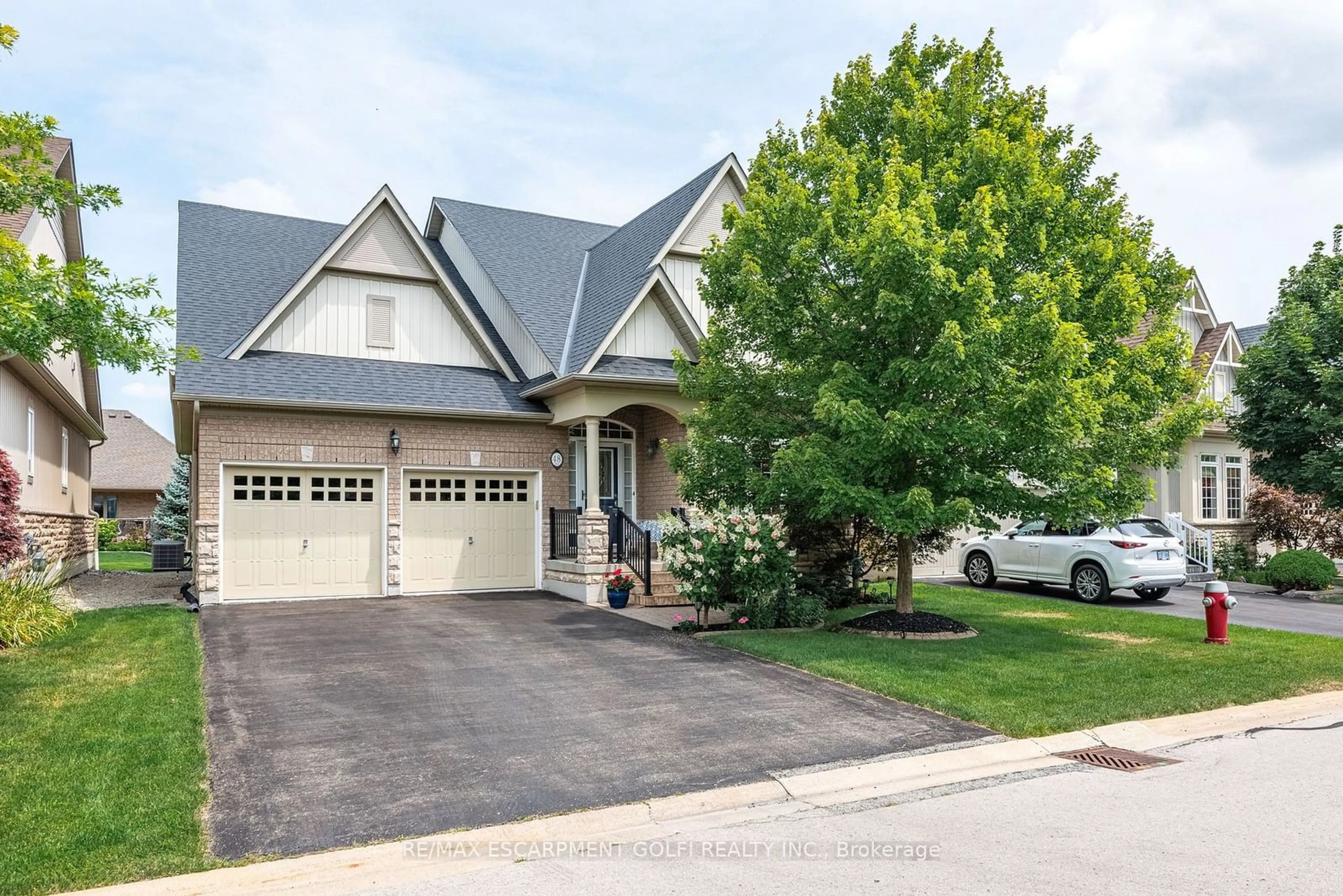 Frontside or backside of a home for 48 Galloway Tr, Welland Ontario L3B 6G5