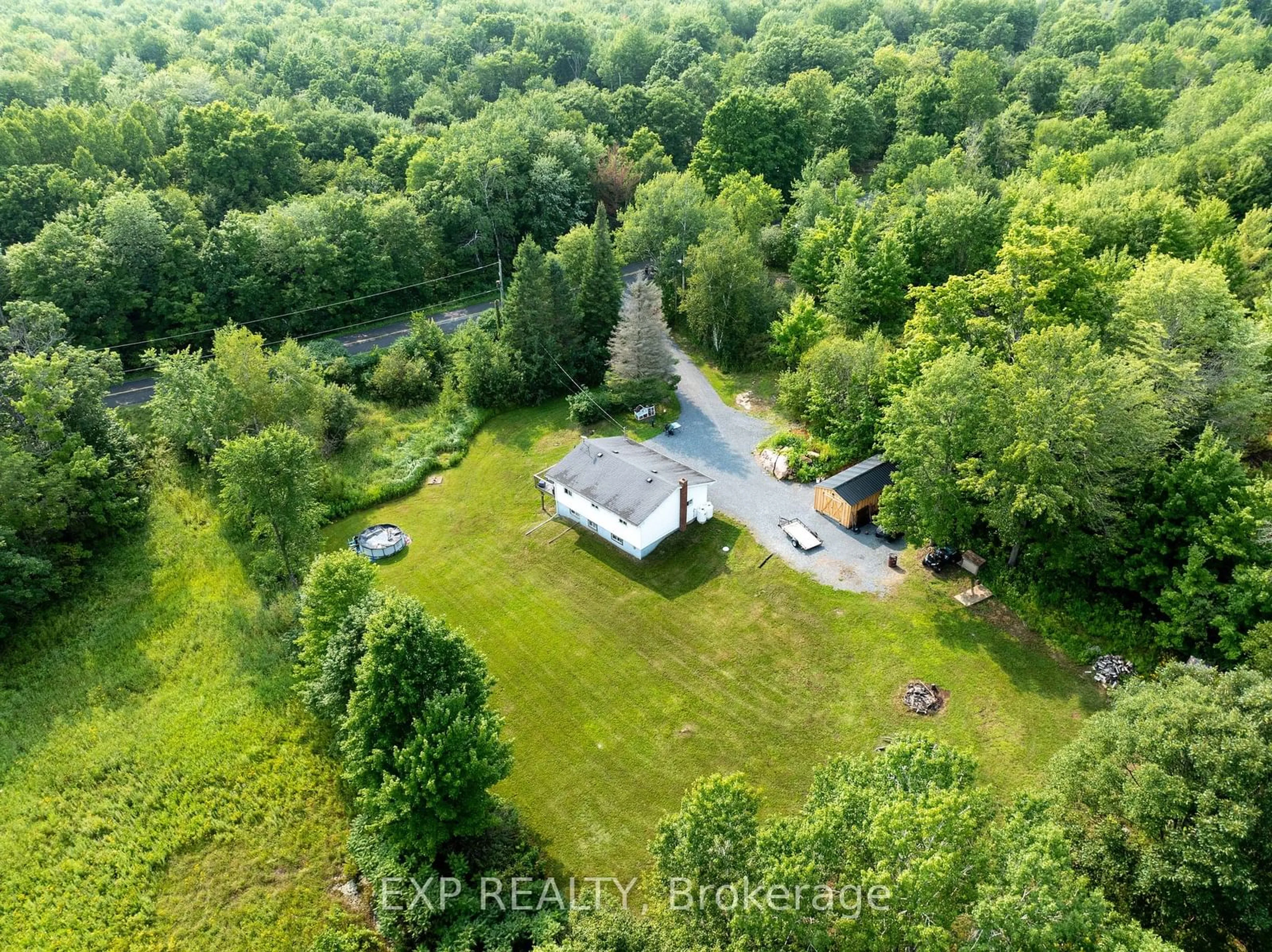 Cottage for 1362 Buck Bay Rd, South Frontenac Ontario K0H 2V0