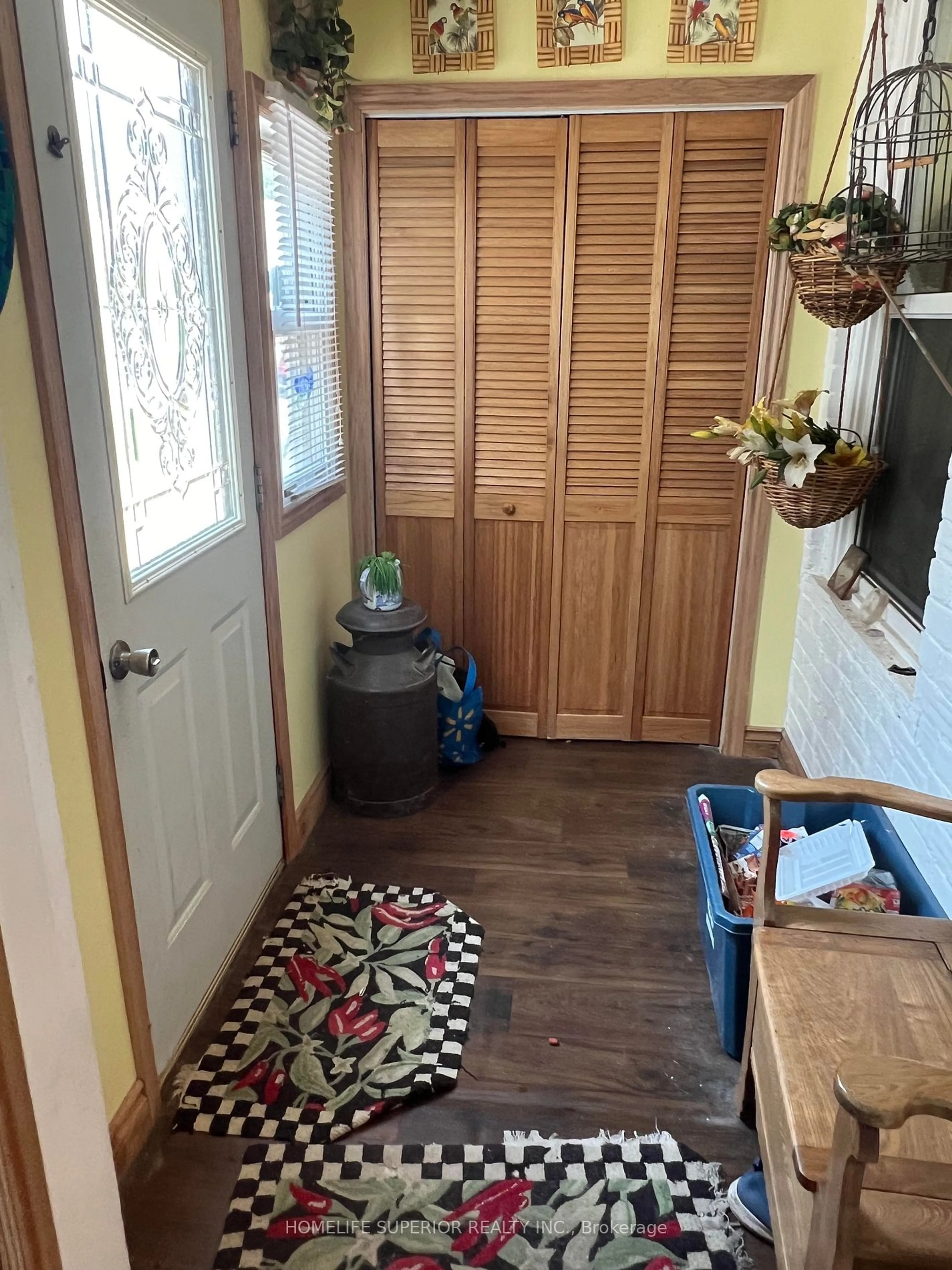 Indoor entryway, wood floors for 4241 Hwy 7, Asphodel-Norwood Ontario K0L 2V0