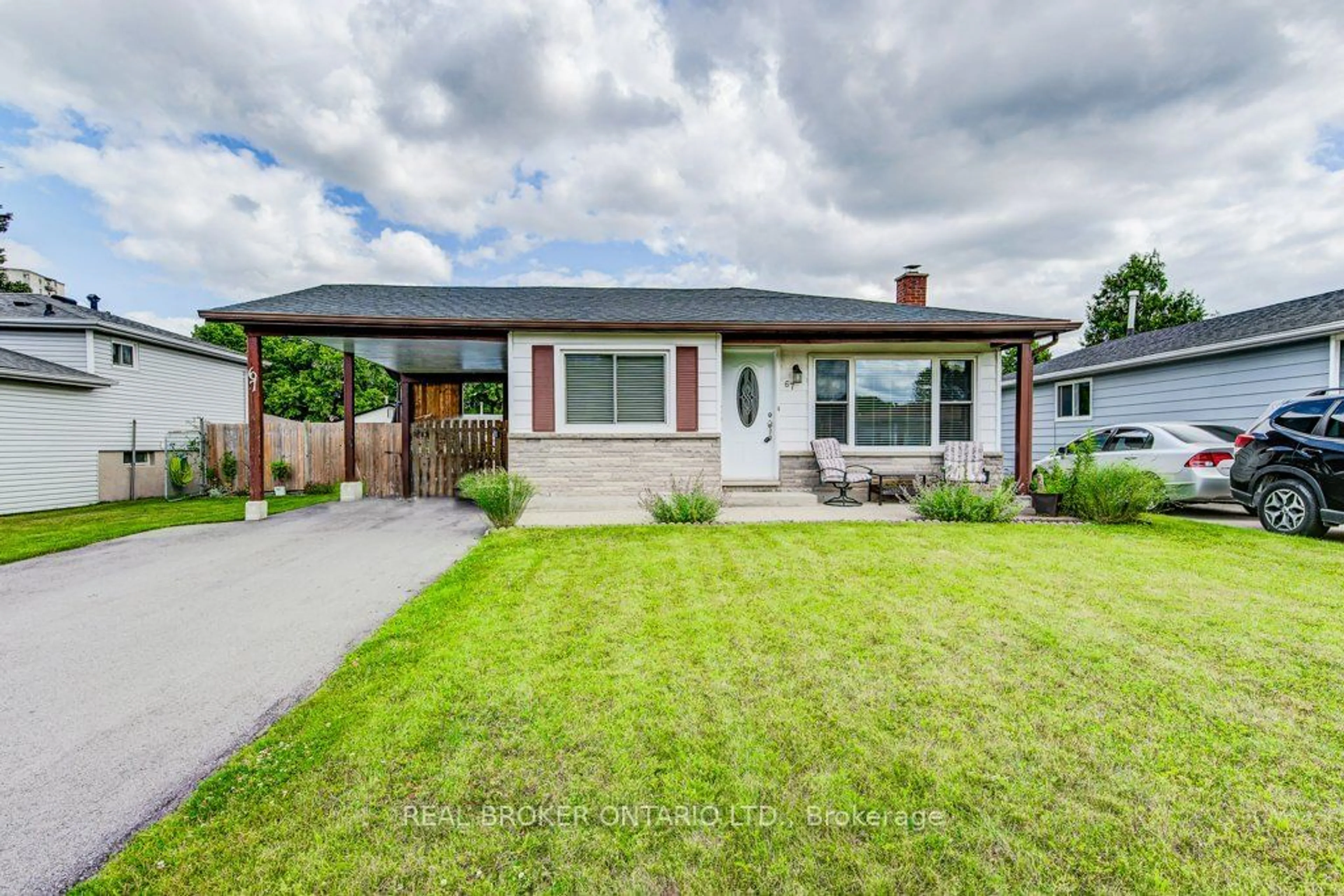 Frontside or backside of a home for 67 Belwood Cres, Kitchener Ontario N2C 1Z4