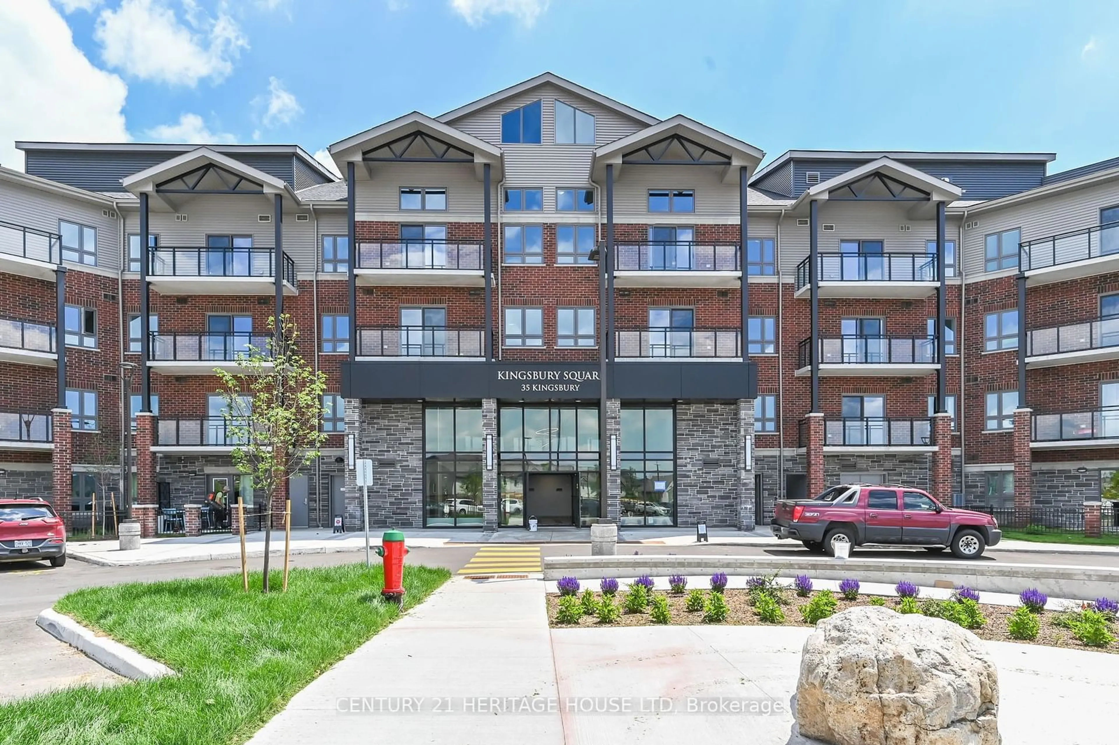 A pic from exterior of the house or condo for 35 Kingsbury Sq #313, Guelph Ontario N1L 1C3