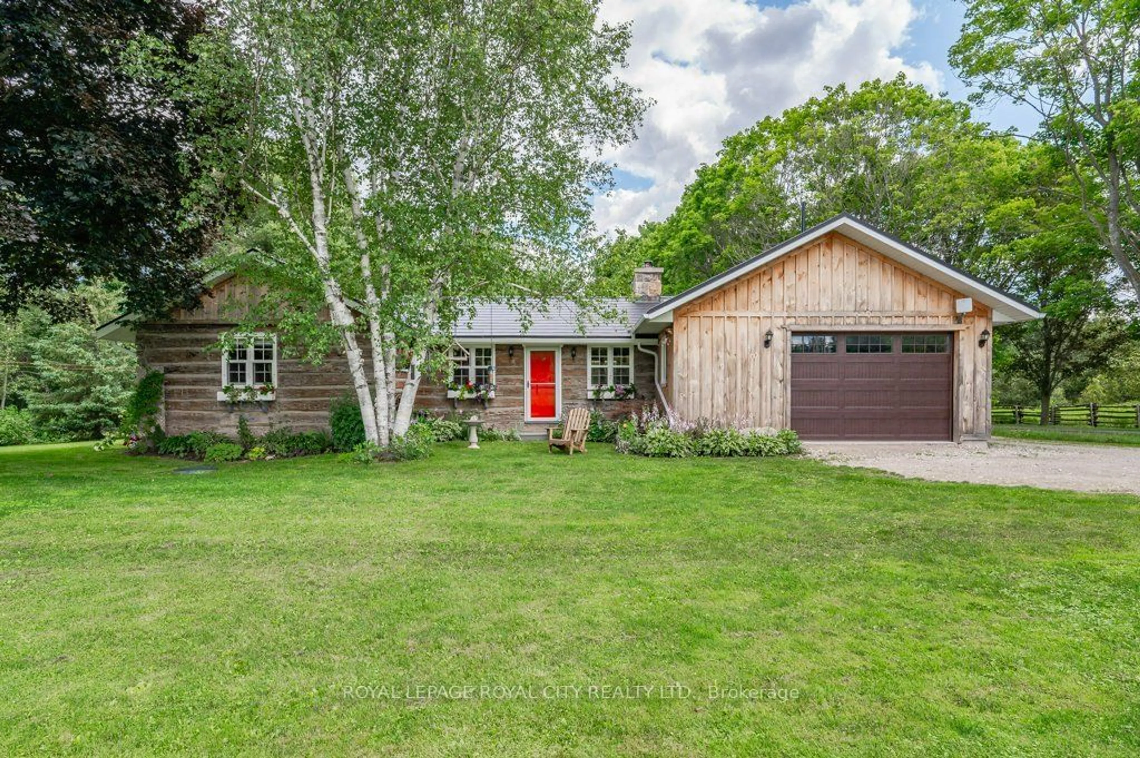 Cottage for 5479 Second Line, Erin Ontario L7J 2L9