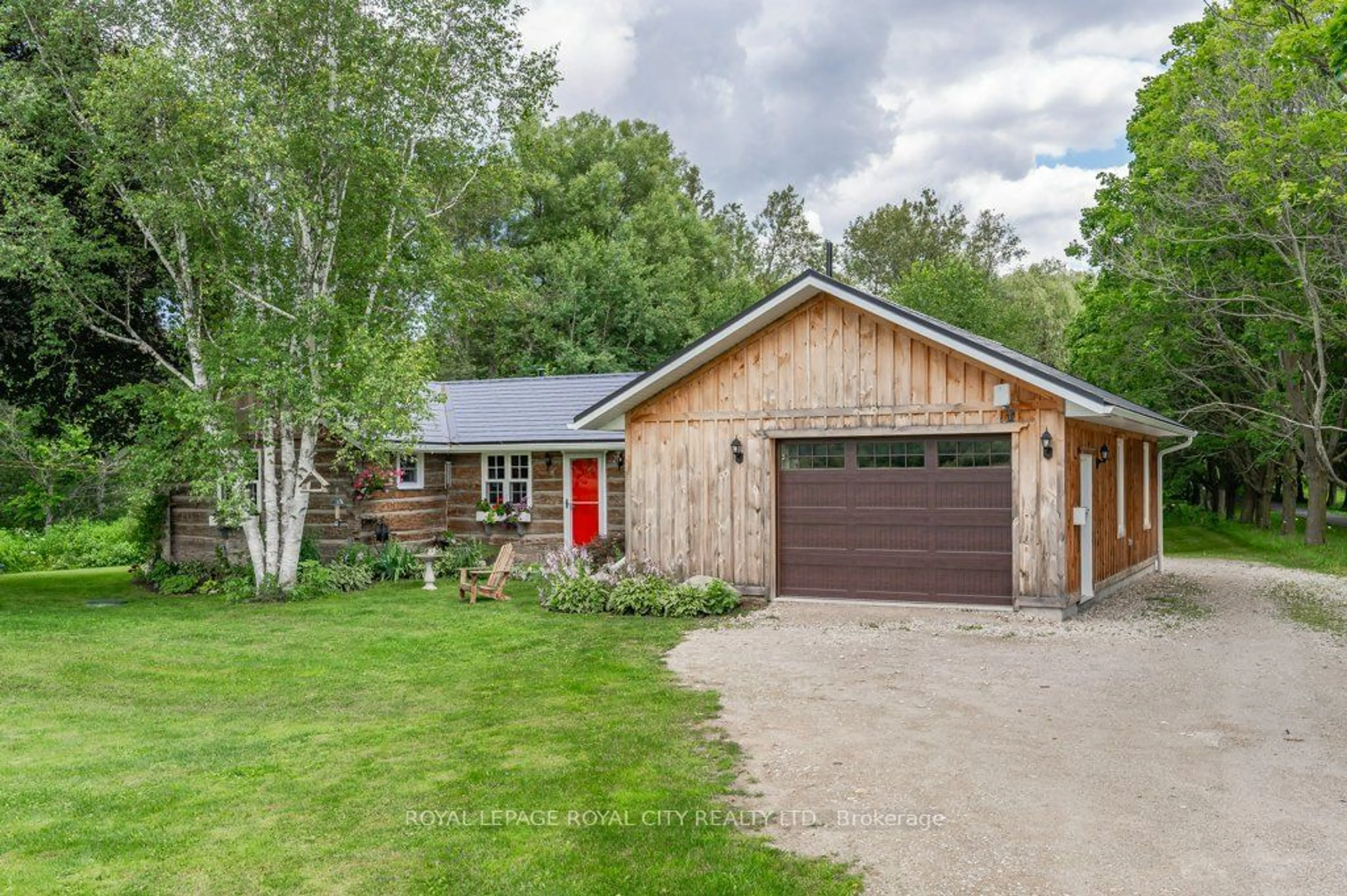 Cottage for 5479 Second Line, Erin Ontario L7J 2L9