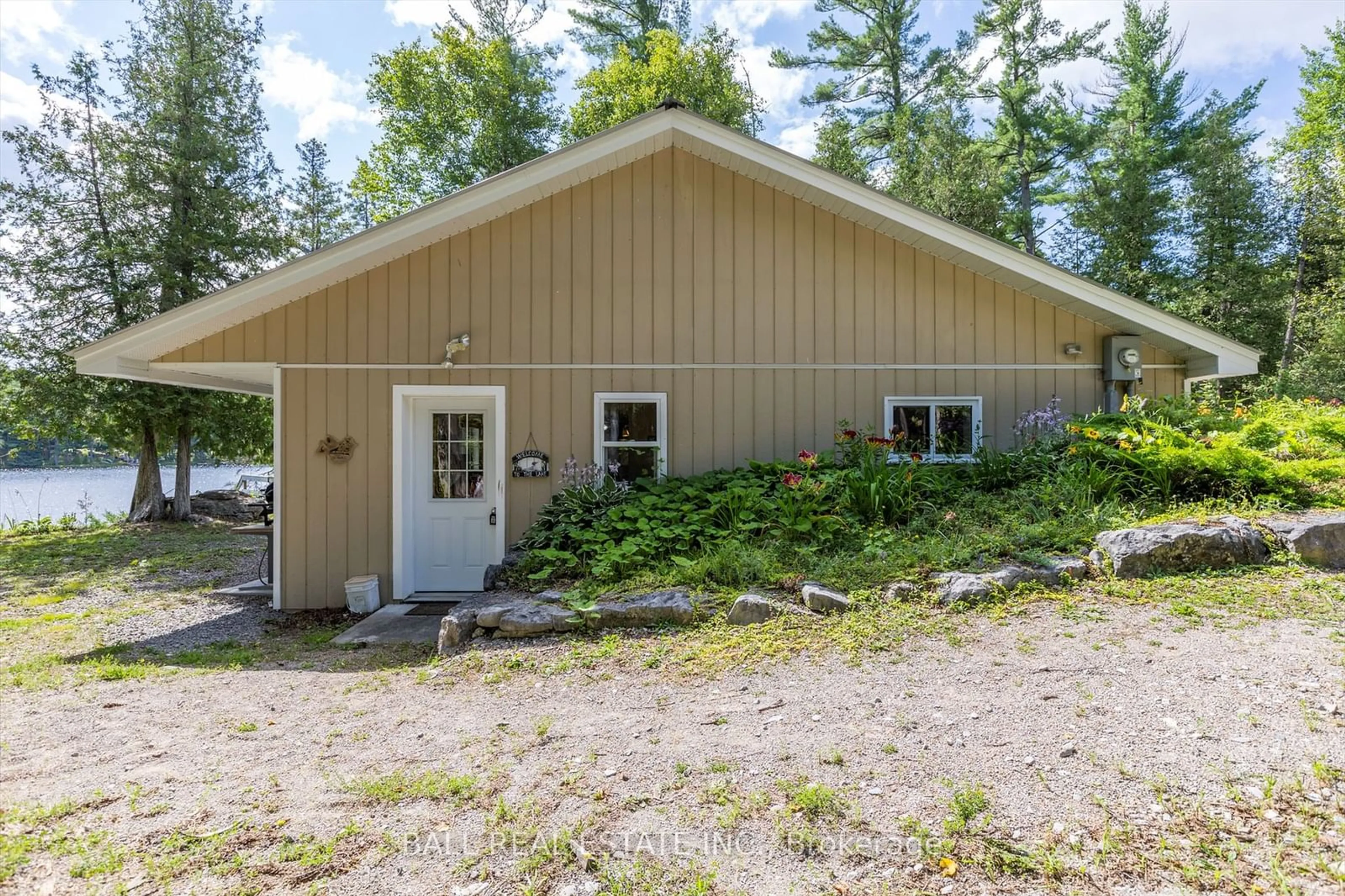 Cottage for 1330 County Rd 49, Galway-Cavendish and Harvey Ontario K0M 1A0