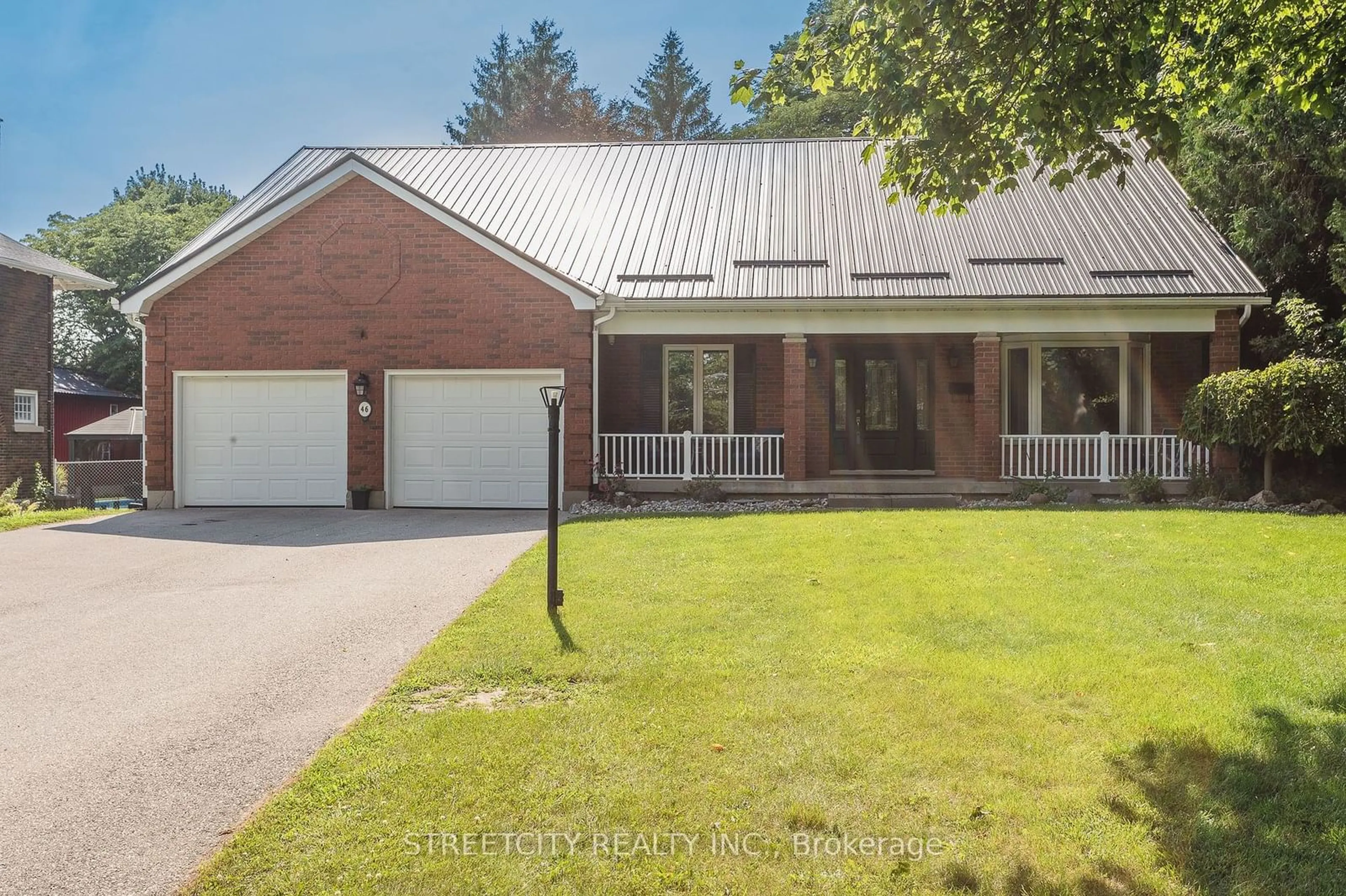 Frontside or backside of a home for 46 Crescent Ave, Central Elgin Ontario N5P 2K3