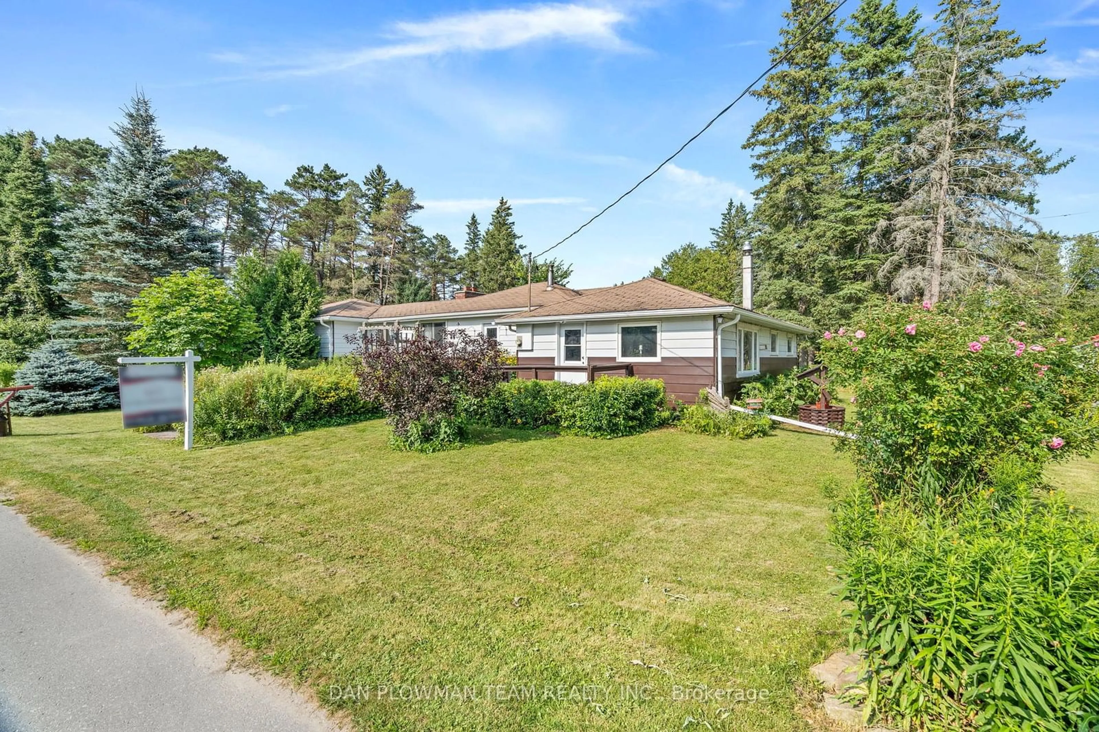 Frontside or backside of a home for 85 Thomas Dr, Kawartha Lakes Ontario K0M 1N0
