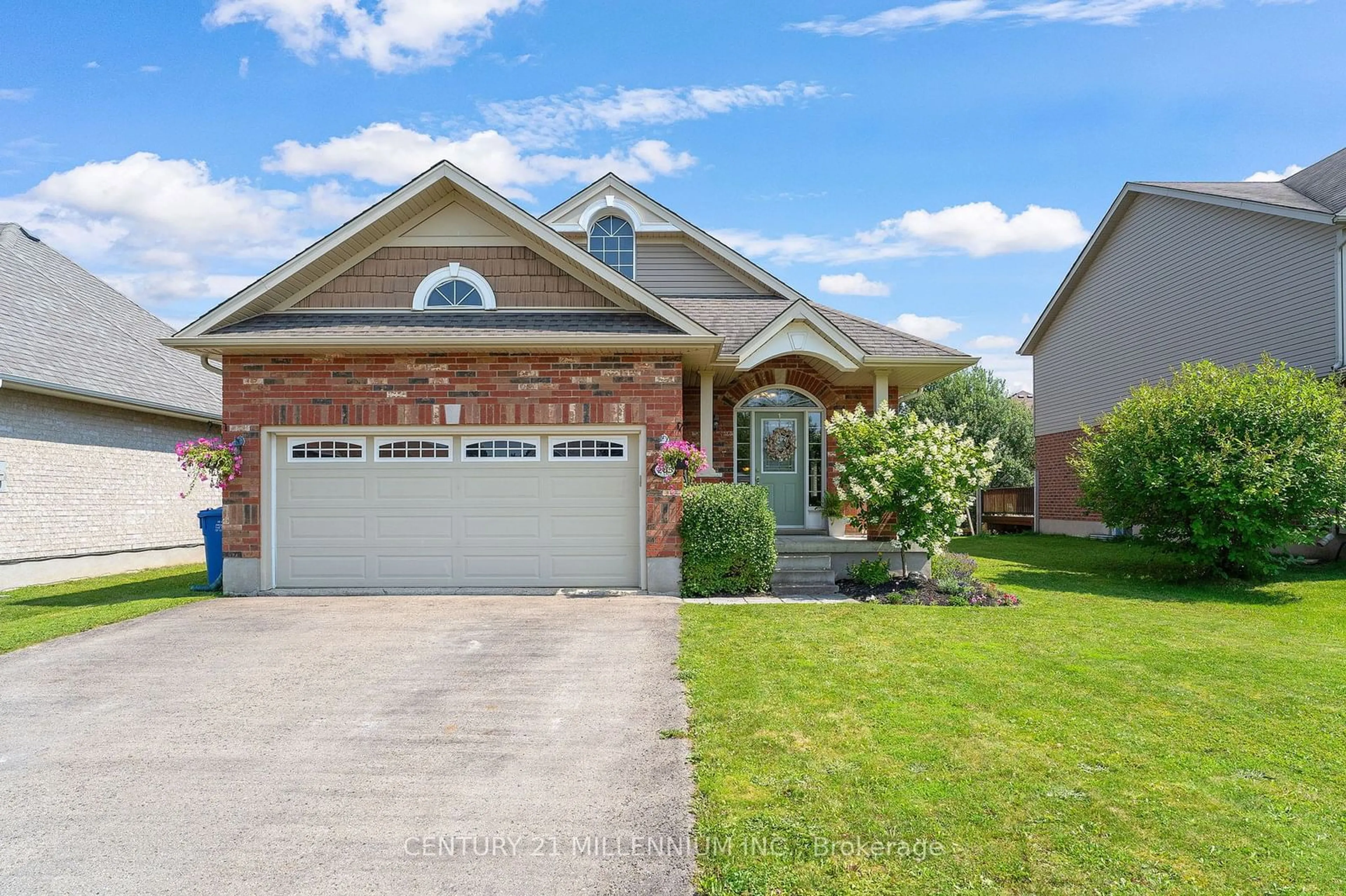 Frontside or backside of a home for 205 Sheffield St, Southgate Ontario N0C 1B0