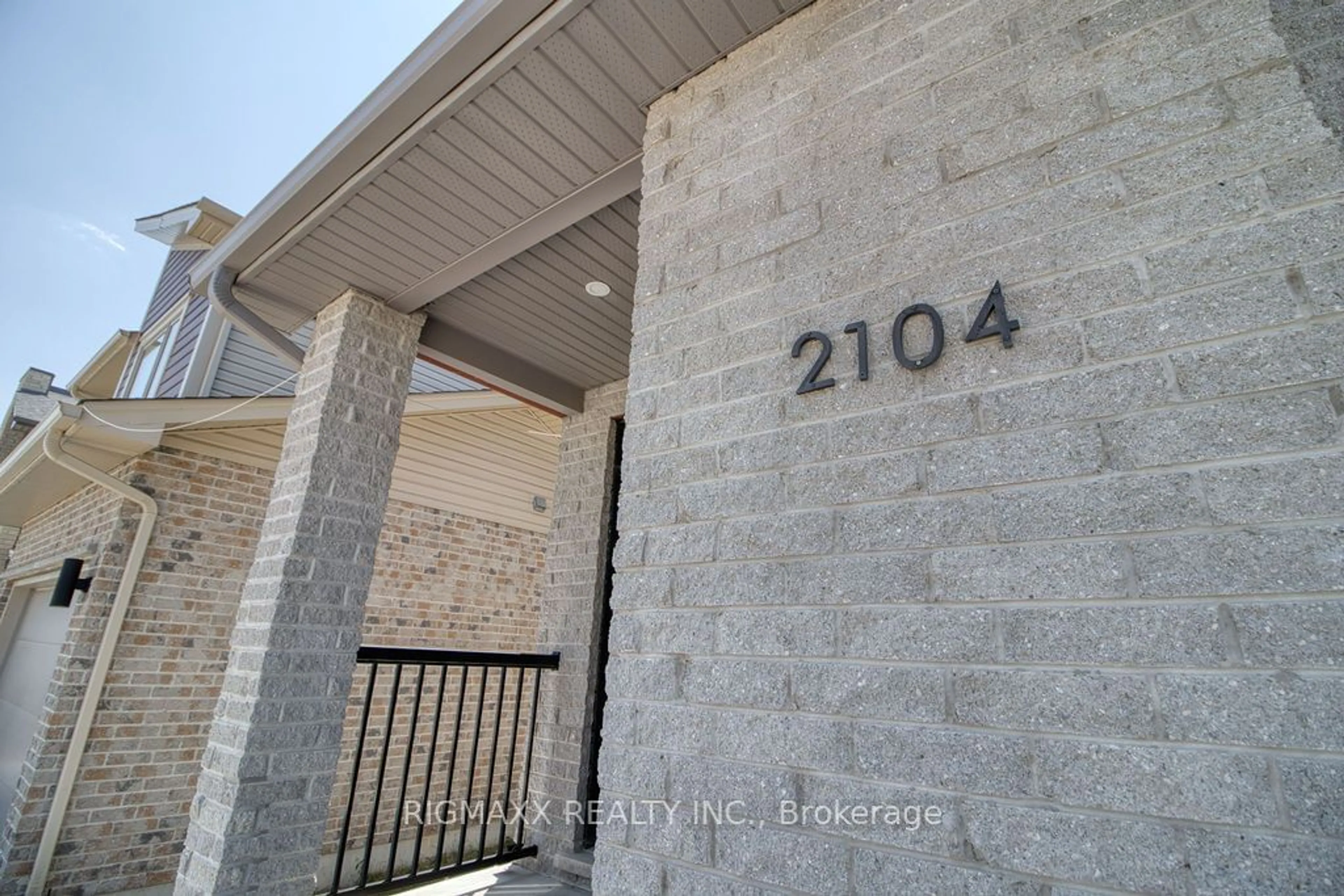 A pic from exterior of the house or condo for 2104 Evans Blvd, London Ontario N6M 0J6