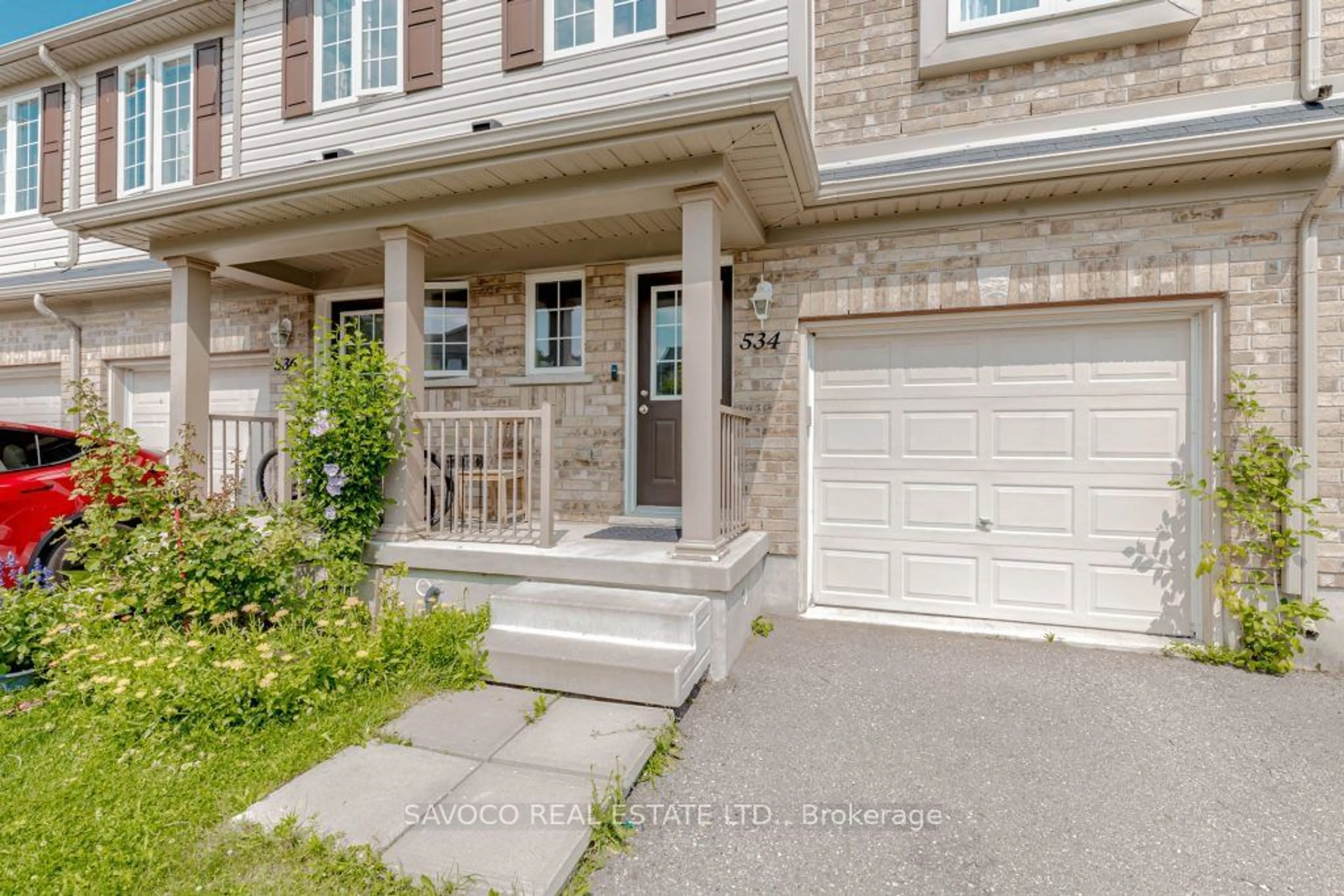 A pic from exterior of the house or condo for 534 Beaumont Cres, Kitchener Ontario N2A 0A9