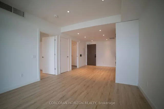 Additional property image - 741 King St Unit 406