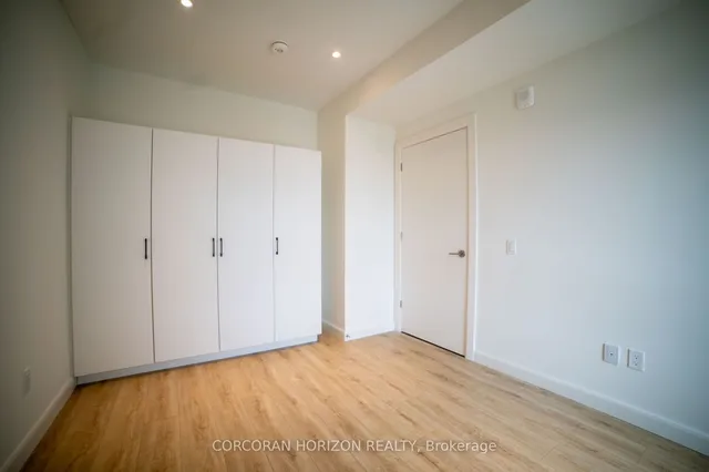 Additional property image - 741 King St Unit 406