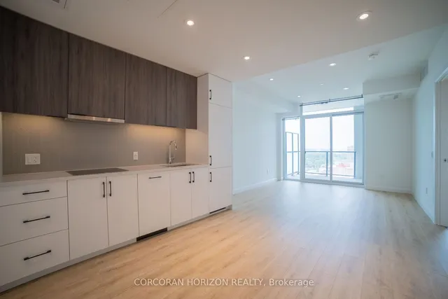 Additional property image - 741 King St Unit 406