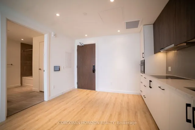 Additional property image - 741 King St Unit 406
