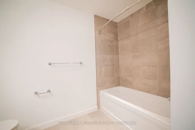 Additional property image - 741 King St Unit 406