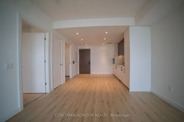 Additional property image - 741 King St Unit 406