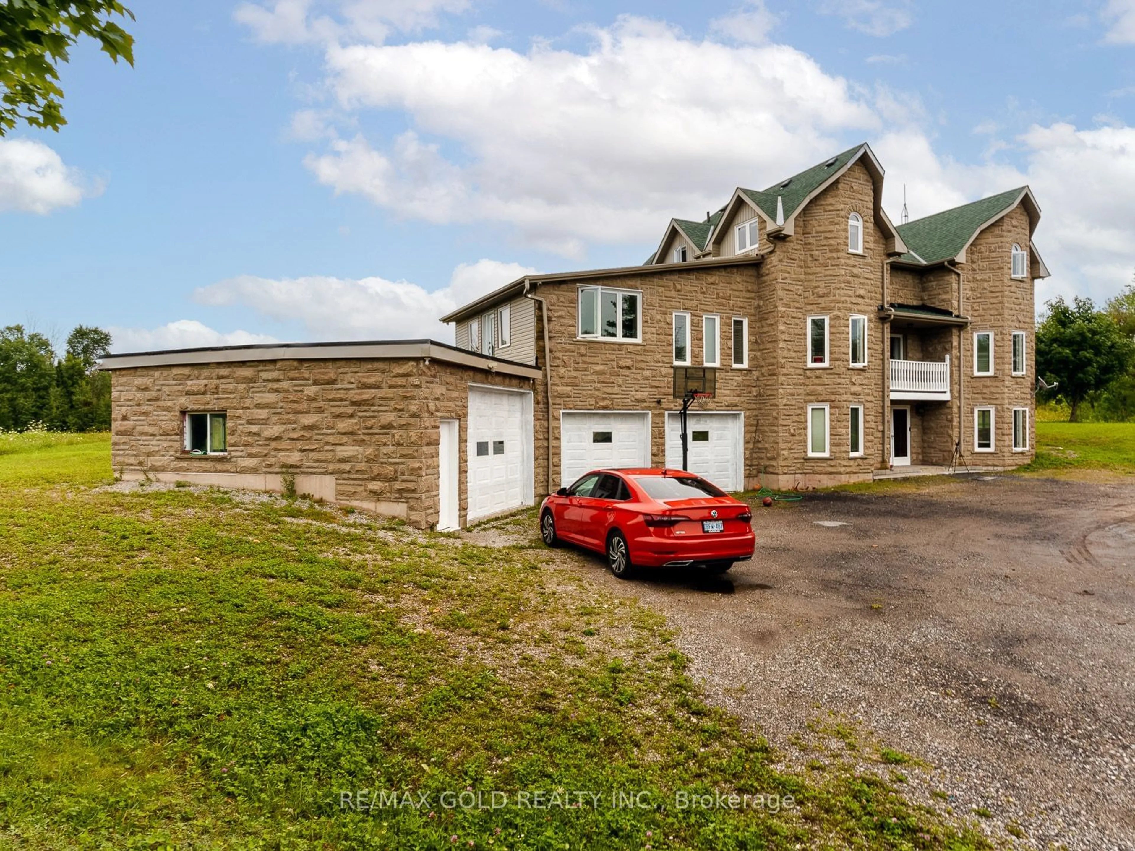 A pic from exterior of the house or condo for 634159 Hwy 10, Mono Ontario L9W 5P4