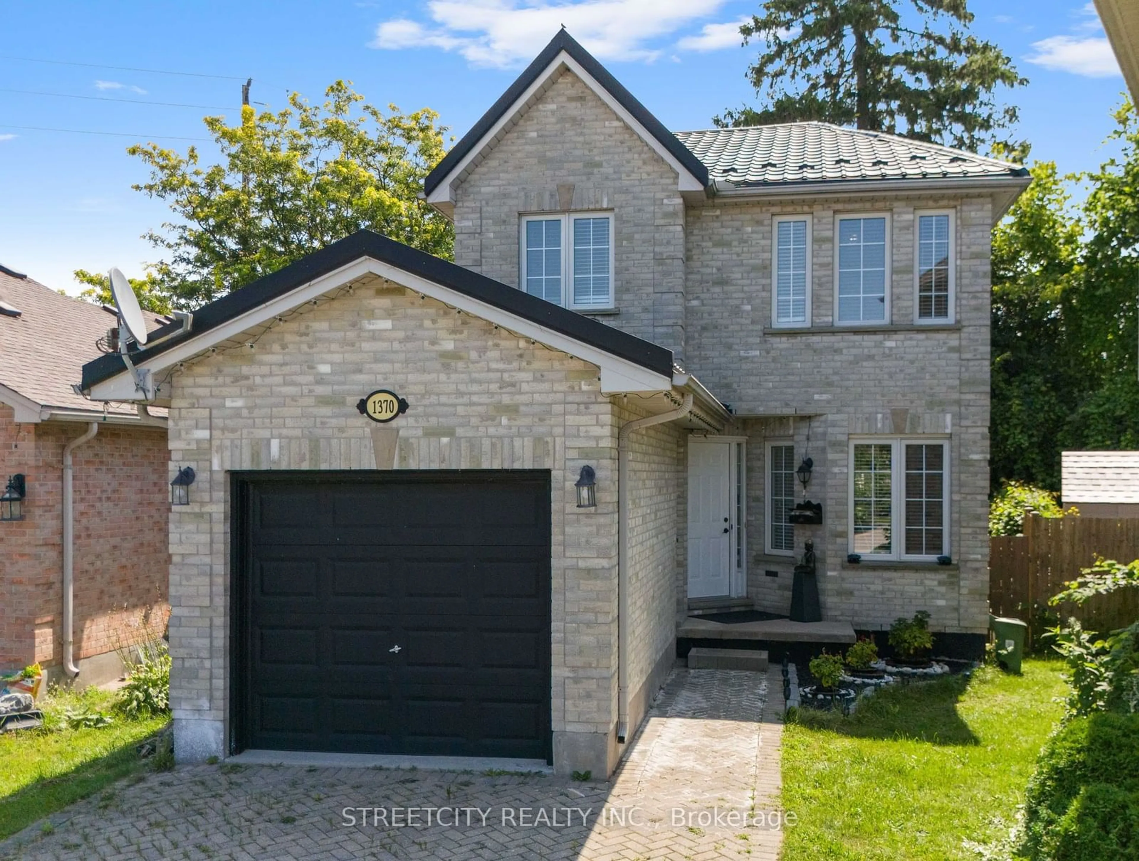 Home with brick exterior material for 1370 Baycliffe Pl, London Ontario N5Y 5N5