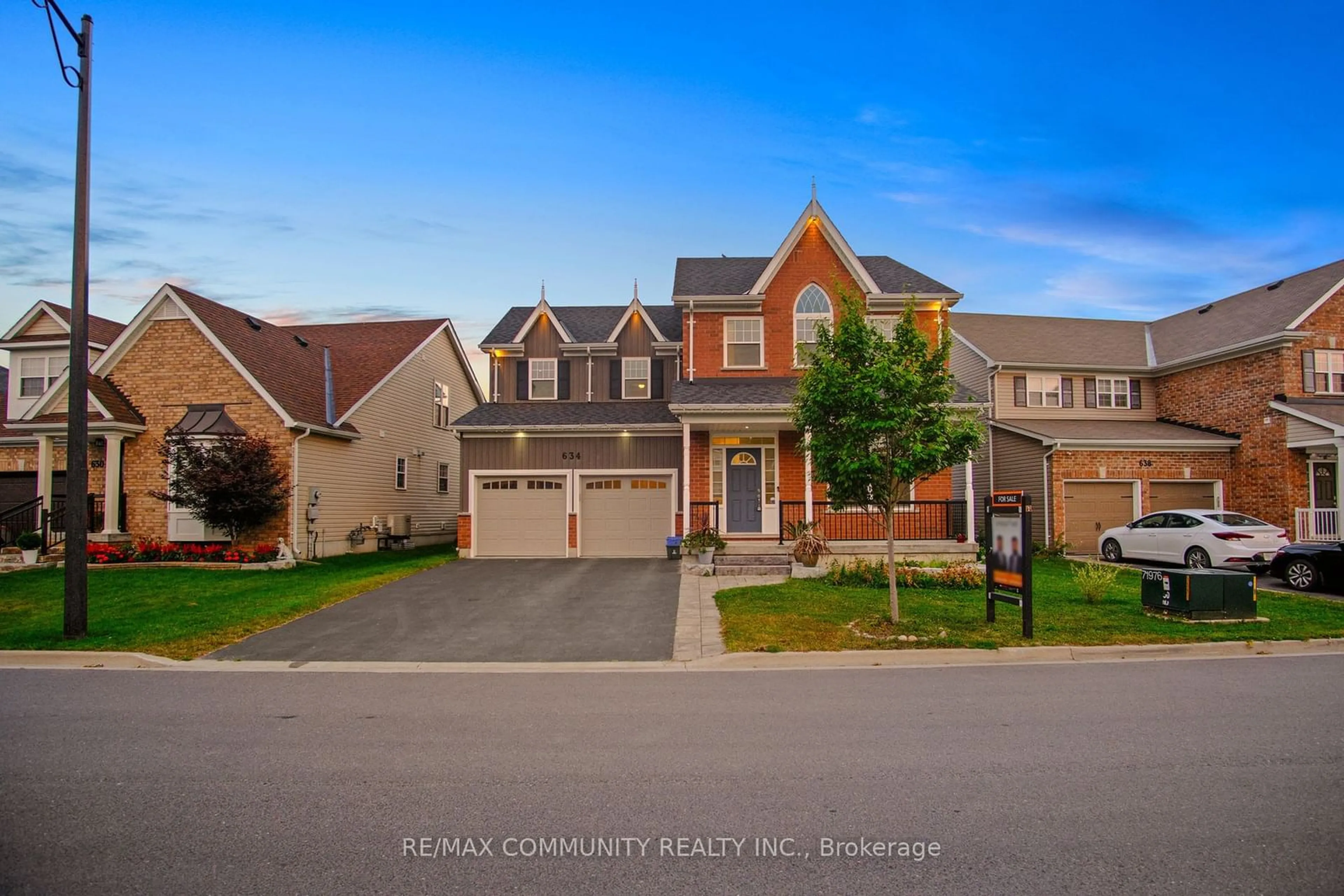 Frontside or backside of a home for 634 Grange Way, Peterborough Ontario K9H 7M1