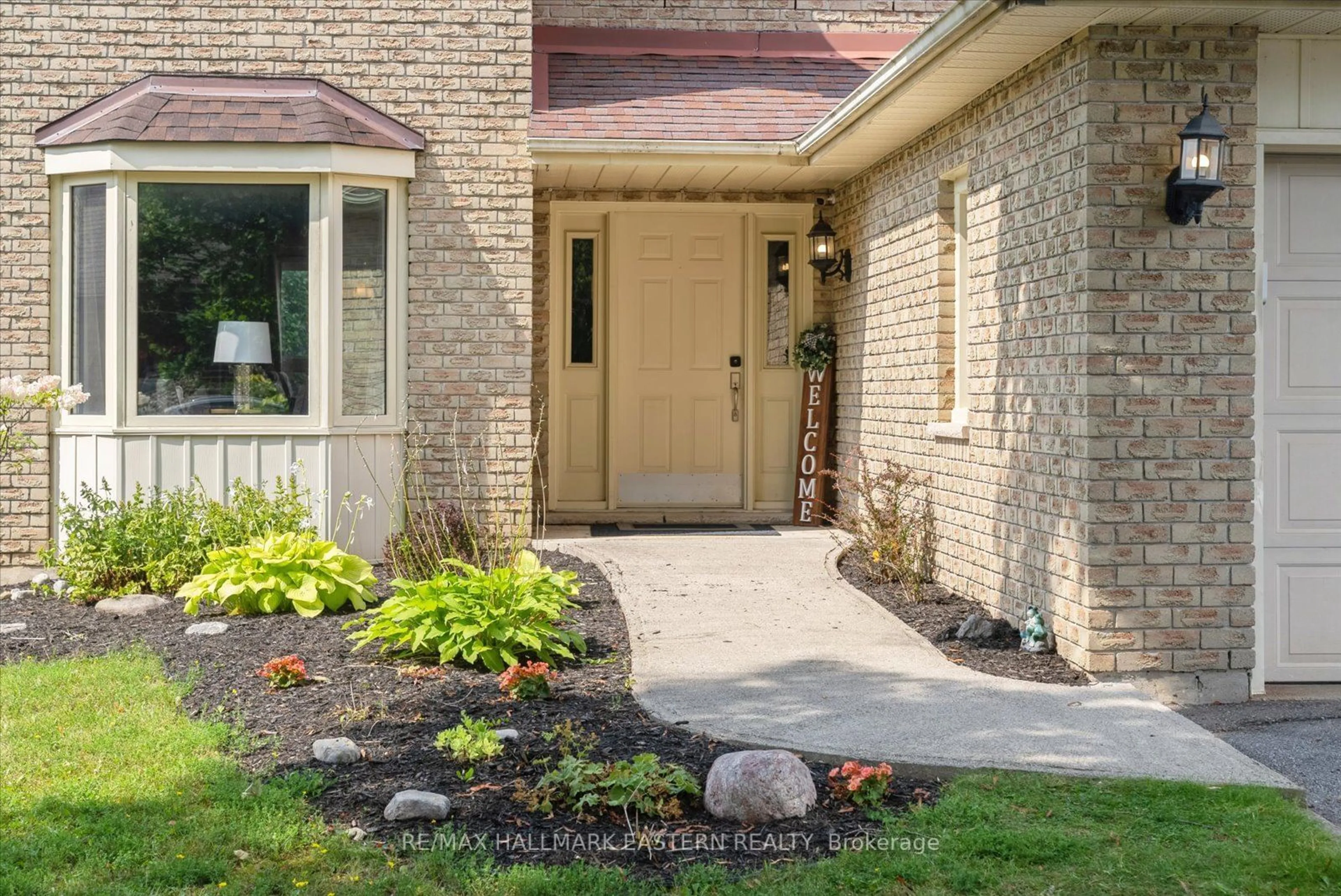 Home with brick exterior material for 1316 SCOLLARD Dr, Peterborough Ontario K9H 7K1