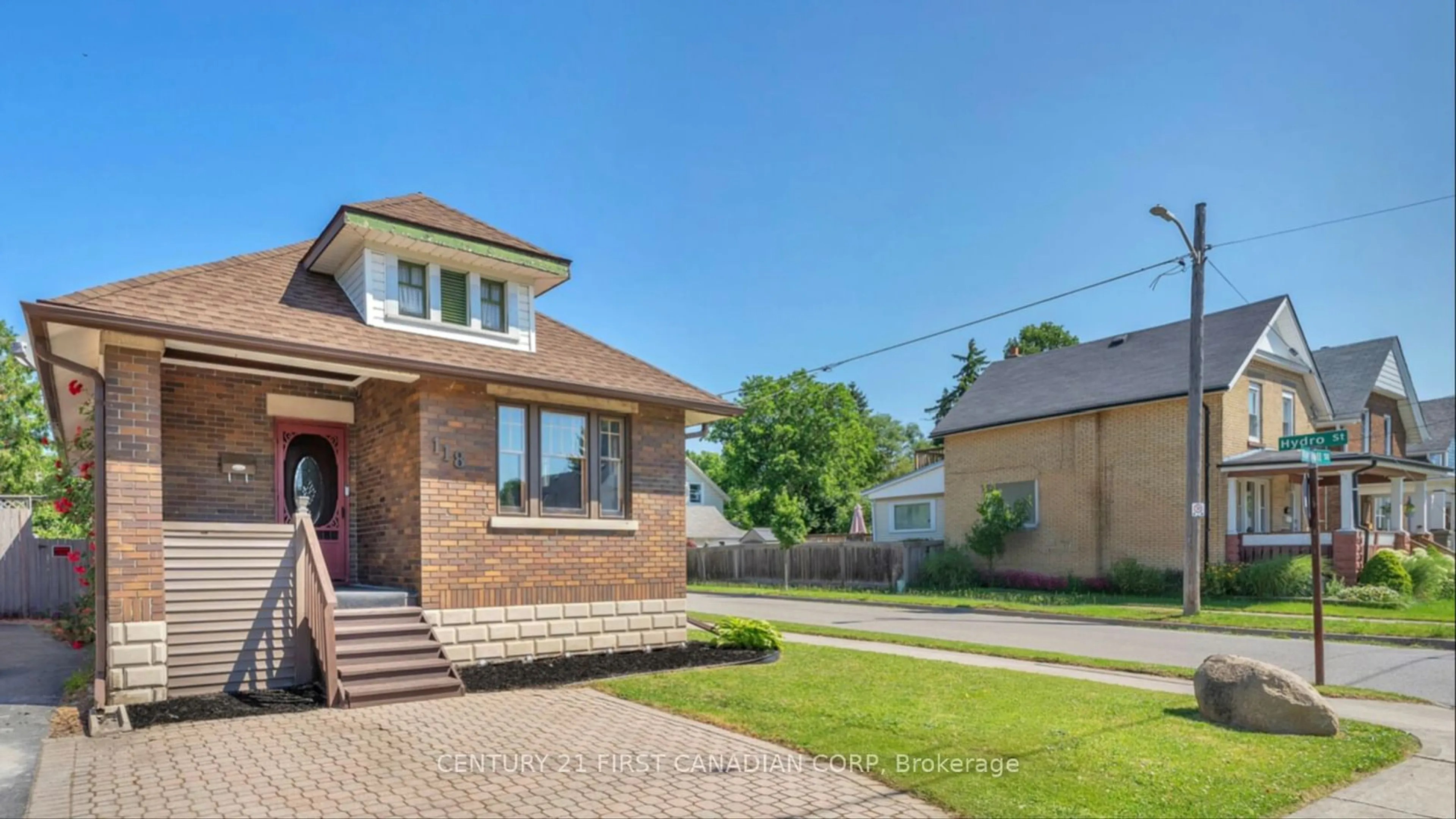 Frontside or backside of a home for 118 Vauxhall St, London Ontario N5Z 1B6