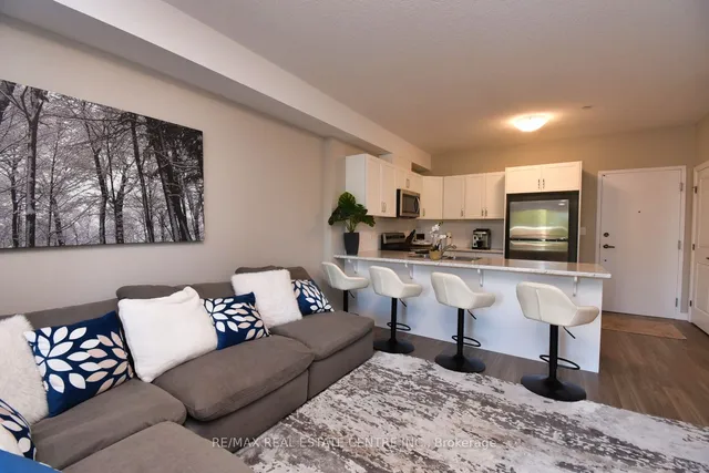 Additional property image - 2605 Binbrook Rd Unit 203