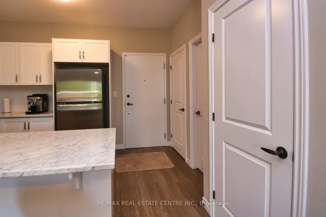 Additional property image - 2605 Binbrook Rd Unit 203