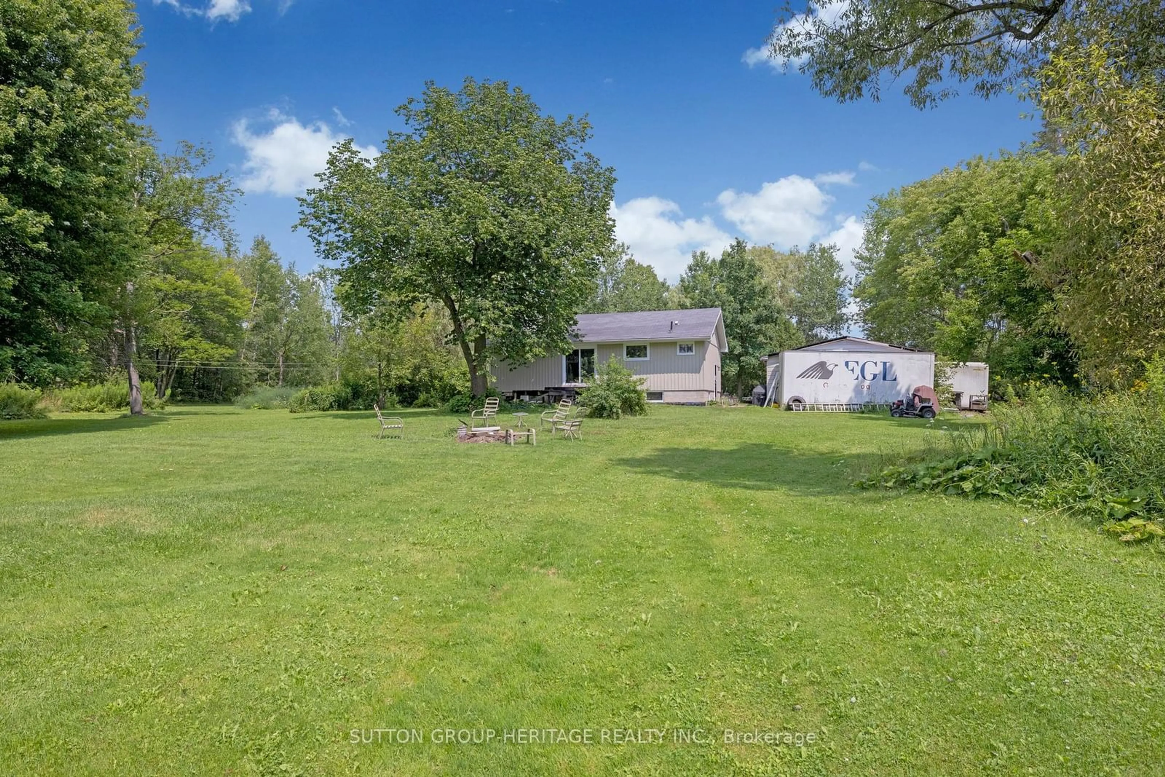 Fenced yard for 2133 HWY 35 S, Kawartha Lakes Ontario K9V 4R4