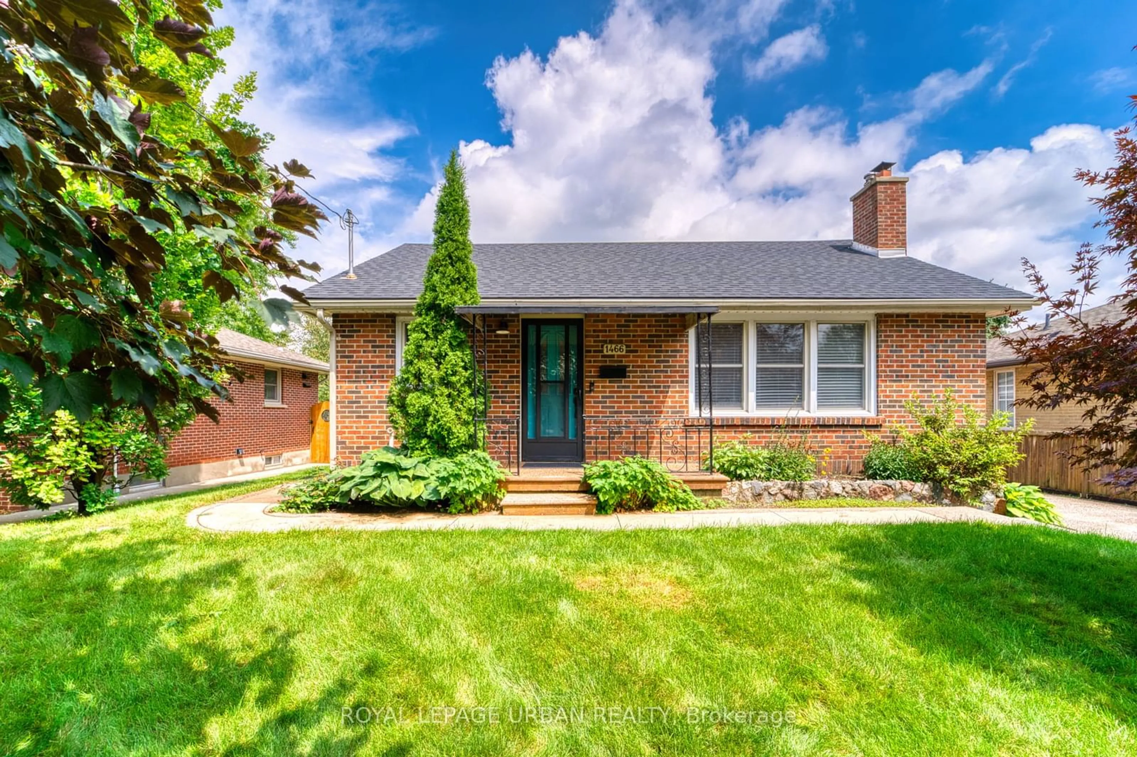 Home with brick exterior material for 1466 Oakdale St, London Ontario N5X 1J7