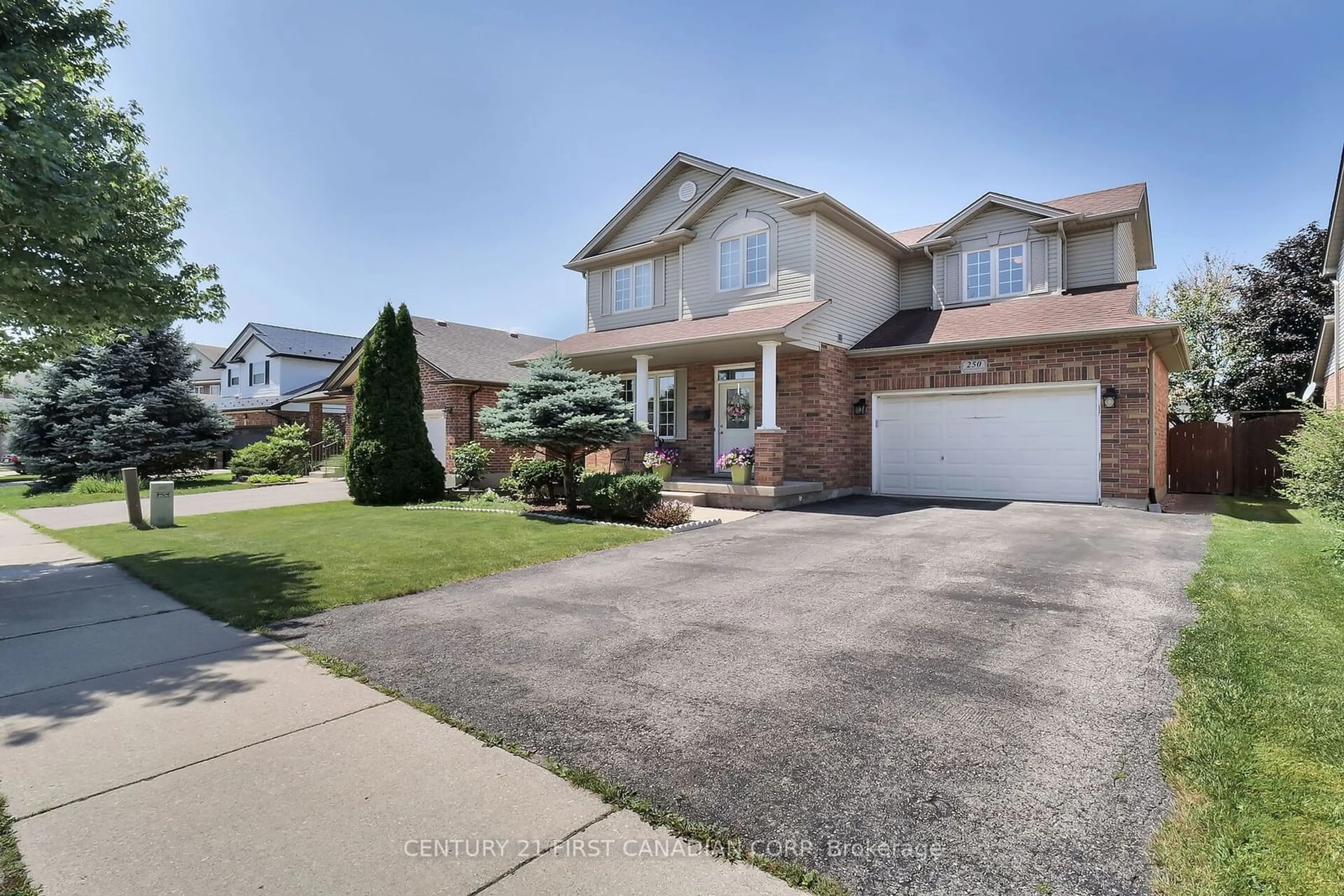 Frontside or backside of a home for 250 White Sands Dr, London Ontario N6M 1H9