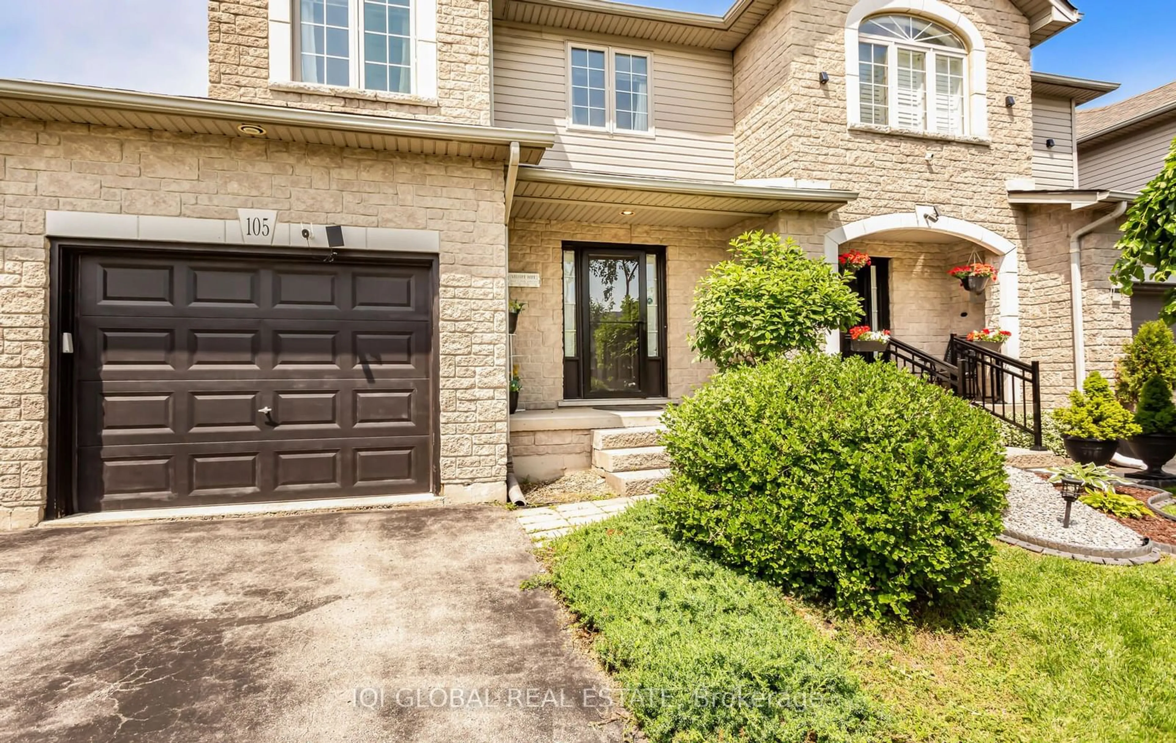 Home with brick exterior material for 105 Foxborough Dr, Hamilton Ontario L9G 4Z1