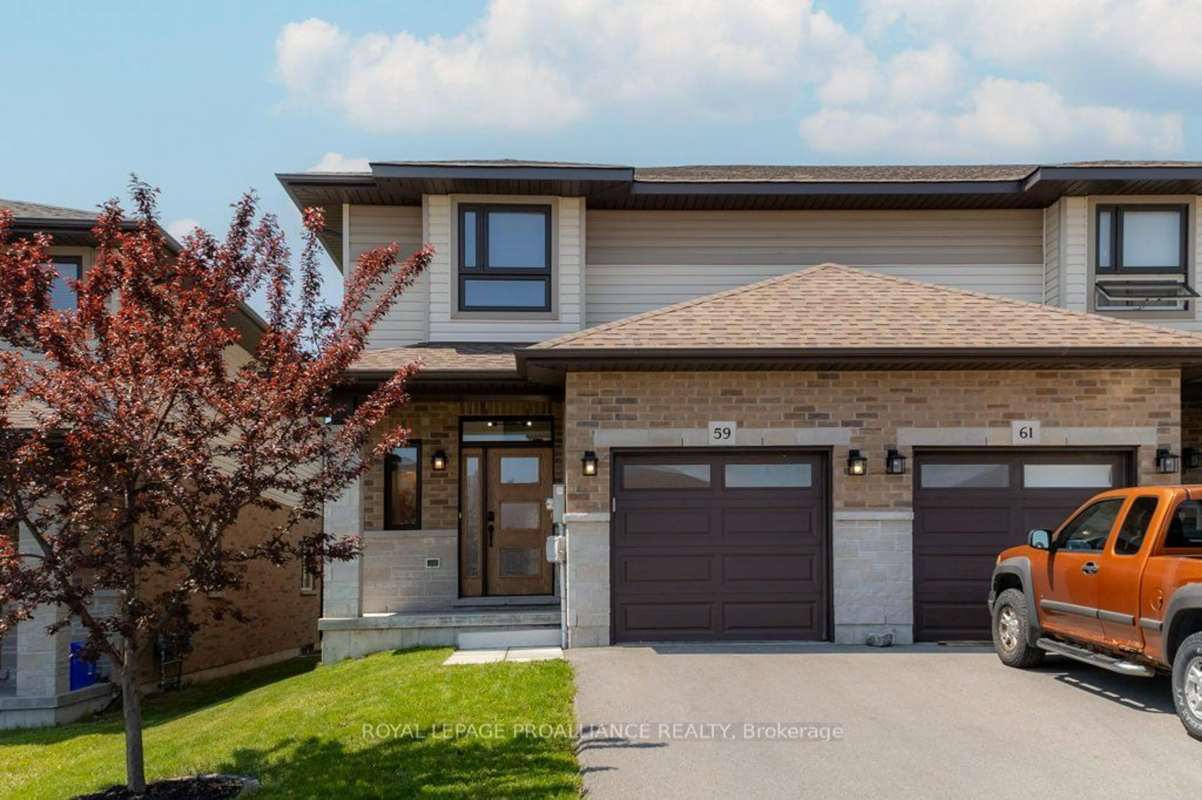 Frontside or backside of a home for 59 Ledgerock Crt, Quinte West Ontario K8R 1G3
