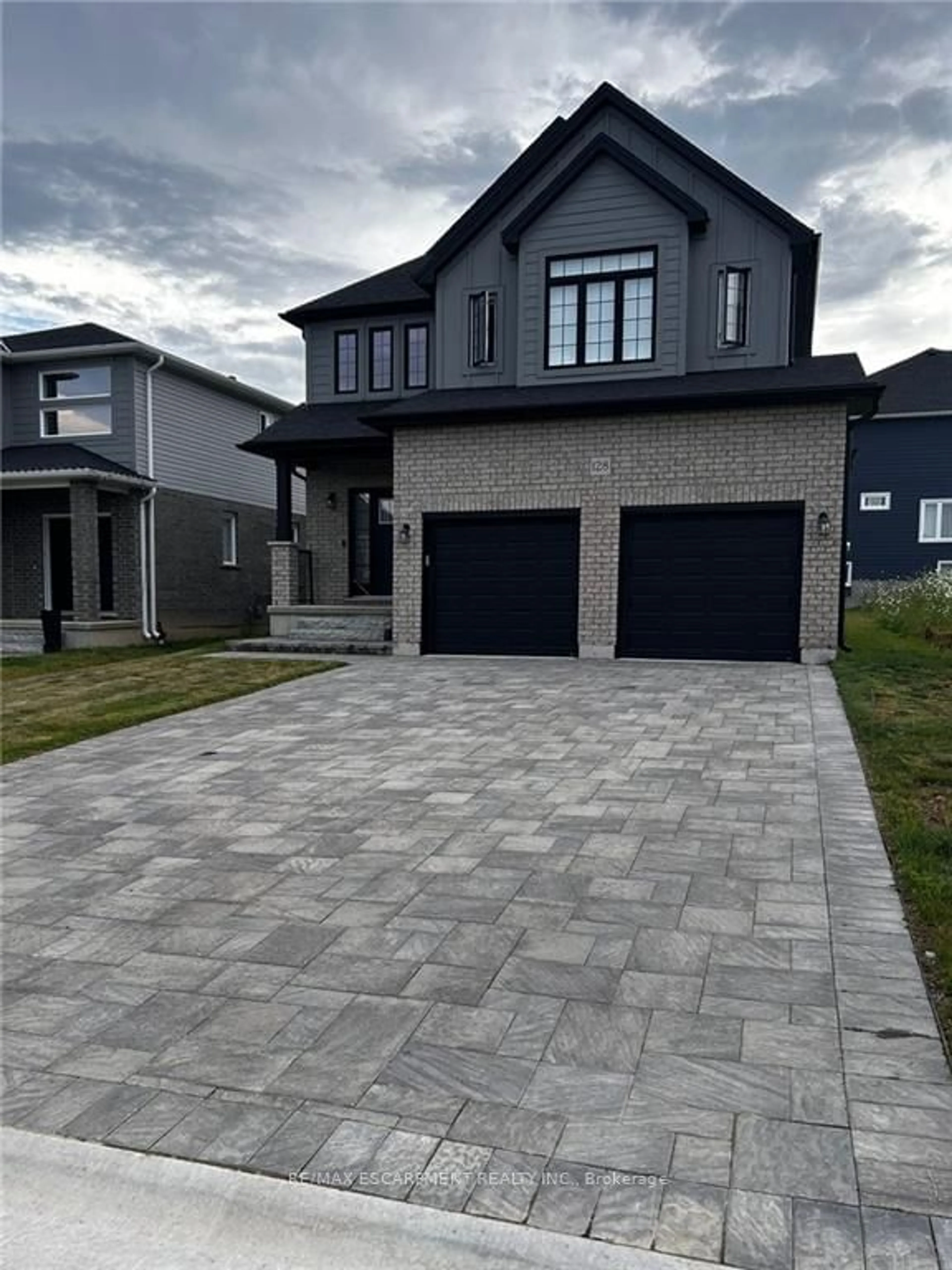 Frontside or backside of a home for 128 Basil Cres, Middlesex Centre Ontario N0M 2A0