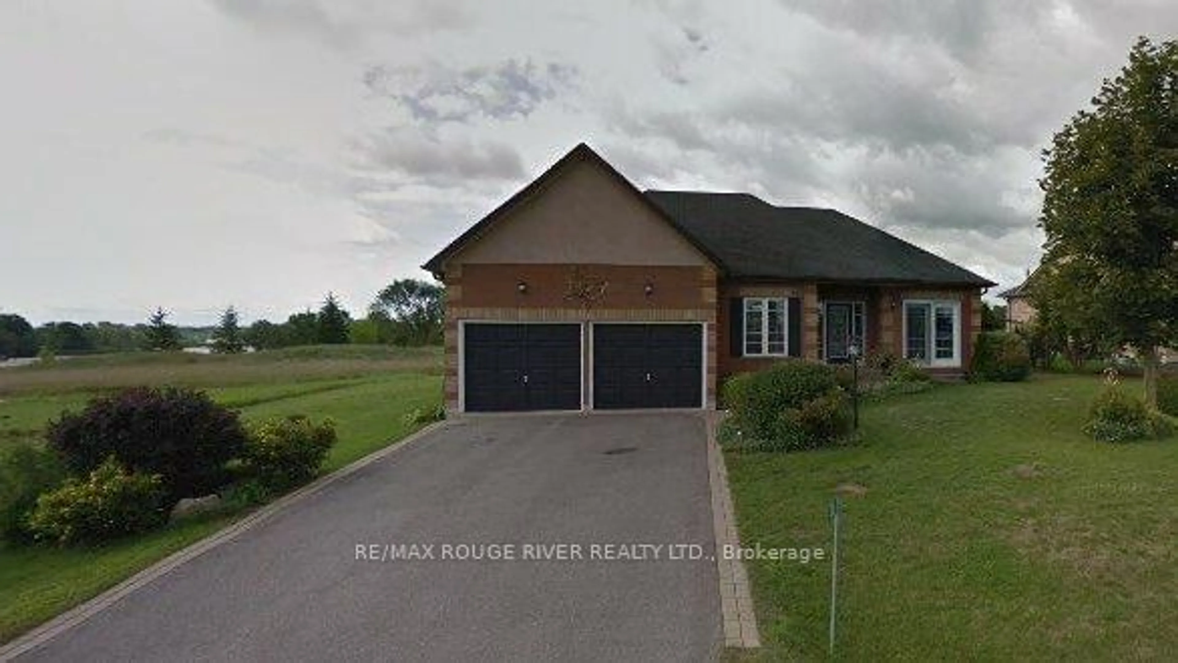 Frontside or backside of a home for 120 Southcrest Dr, Kawartha Lakes Ontario L0C 1G0