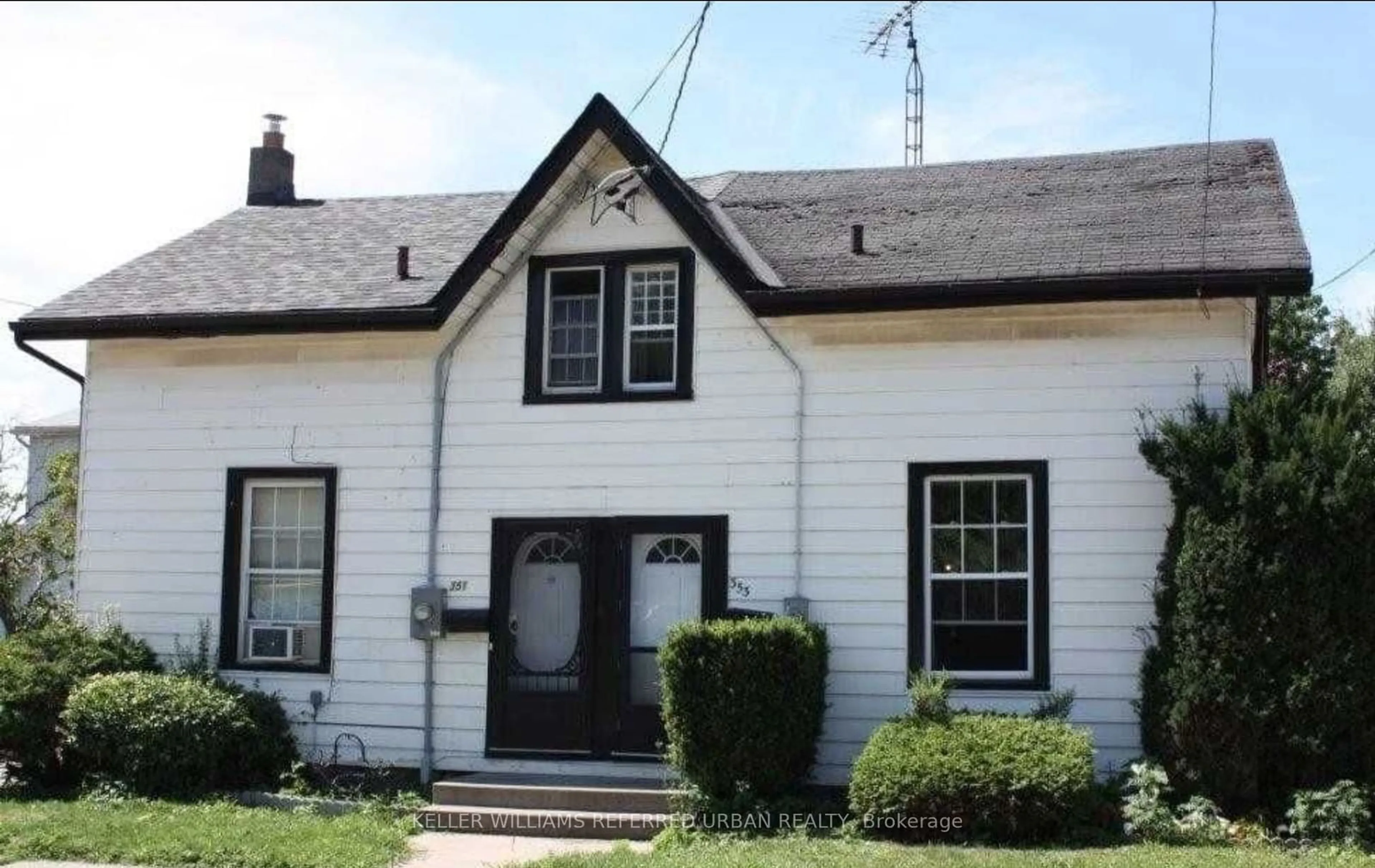 Cottage for 353 John St, Cobourg Ontario K9A 3T4