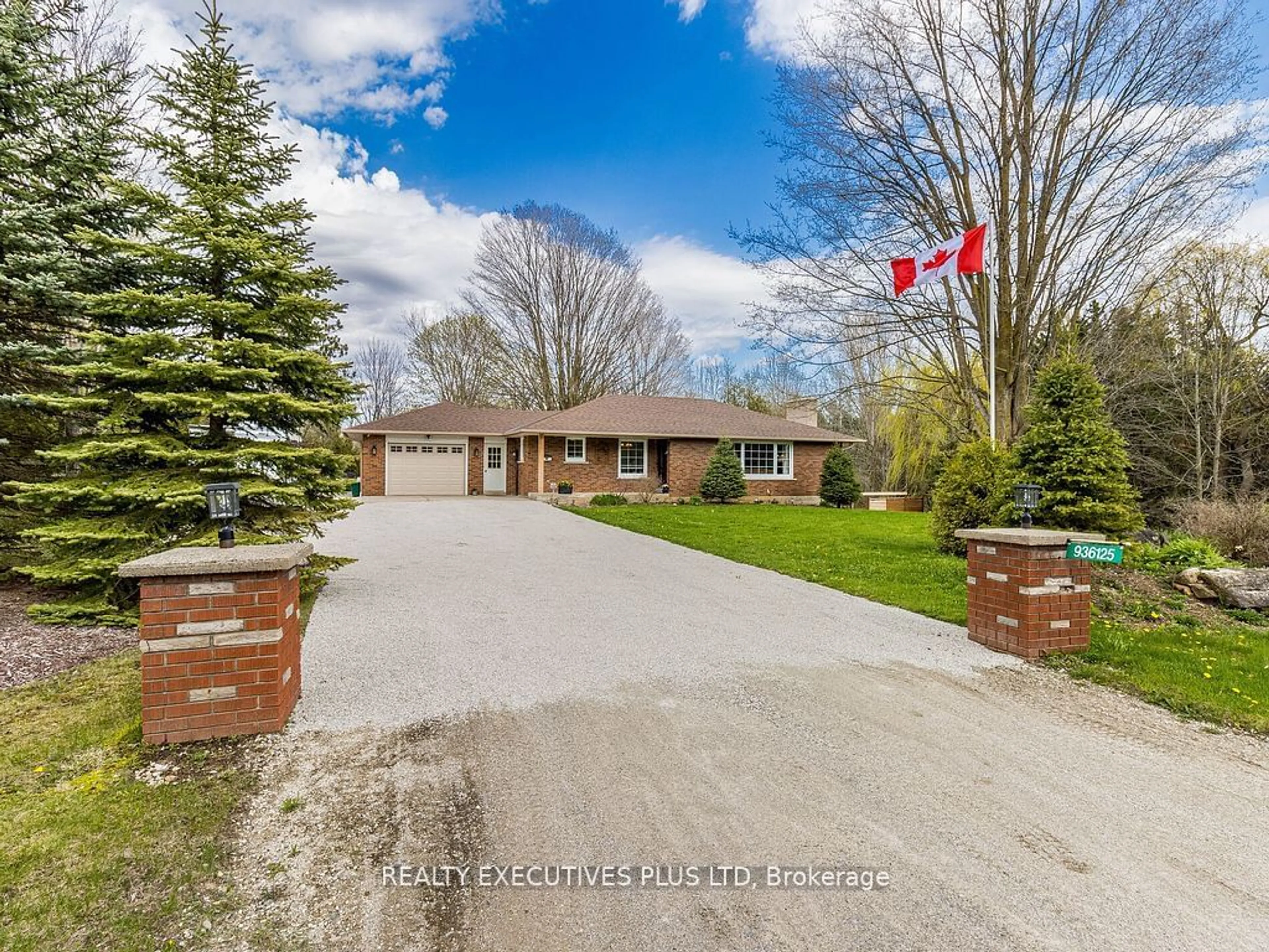 Frontside or backside of a home for 936125 Airport Rd, Mulmur Ontario L9V 0L3