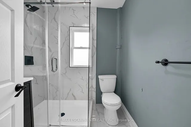 Additional property image - 33 Shaw St