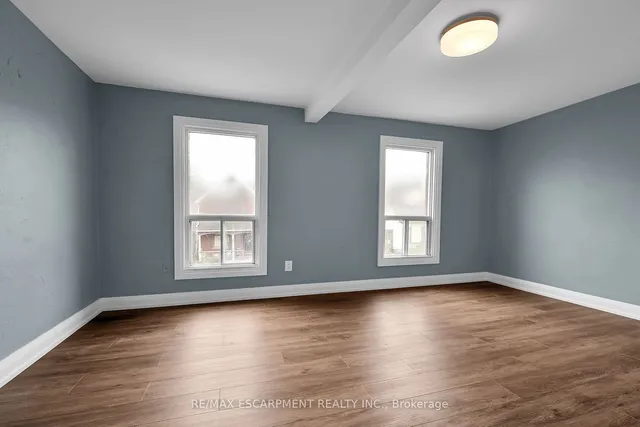 Additional property image - 33 Shaw St