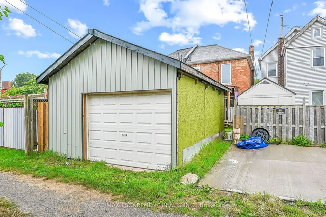Additional property image - 33 Shaw St